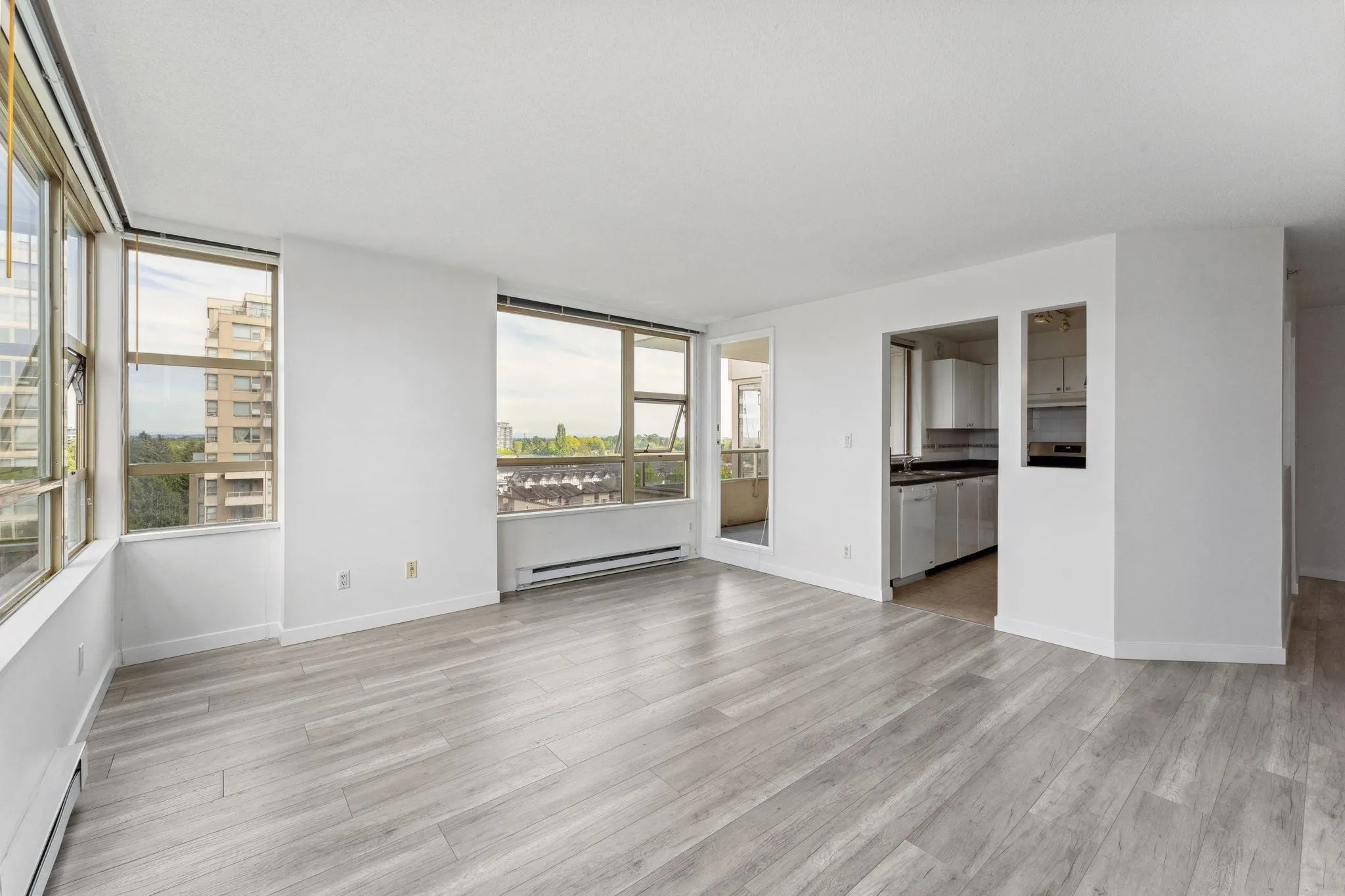 1105 8238 Saba Road
