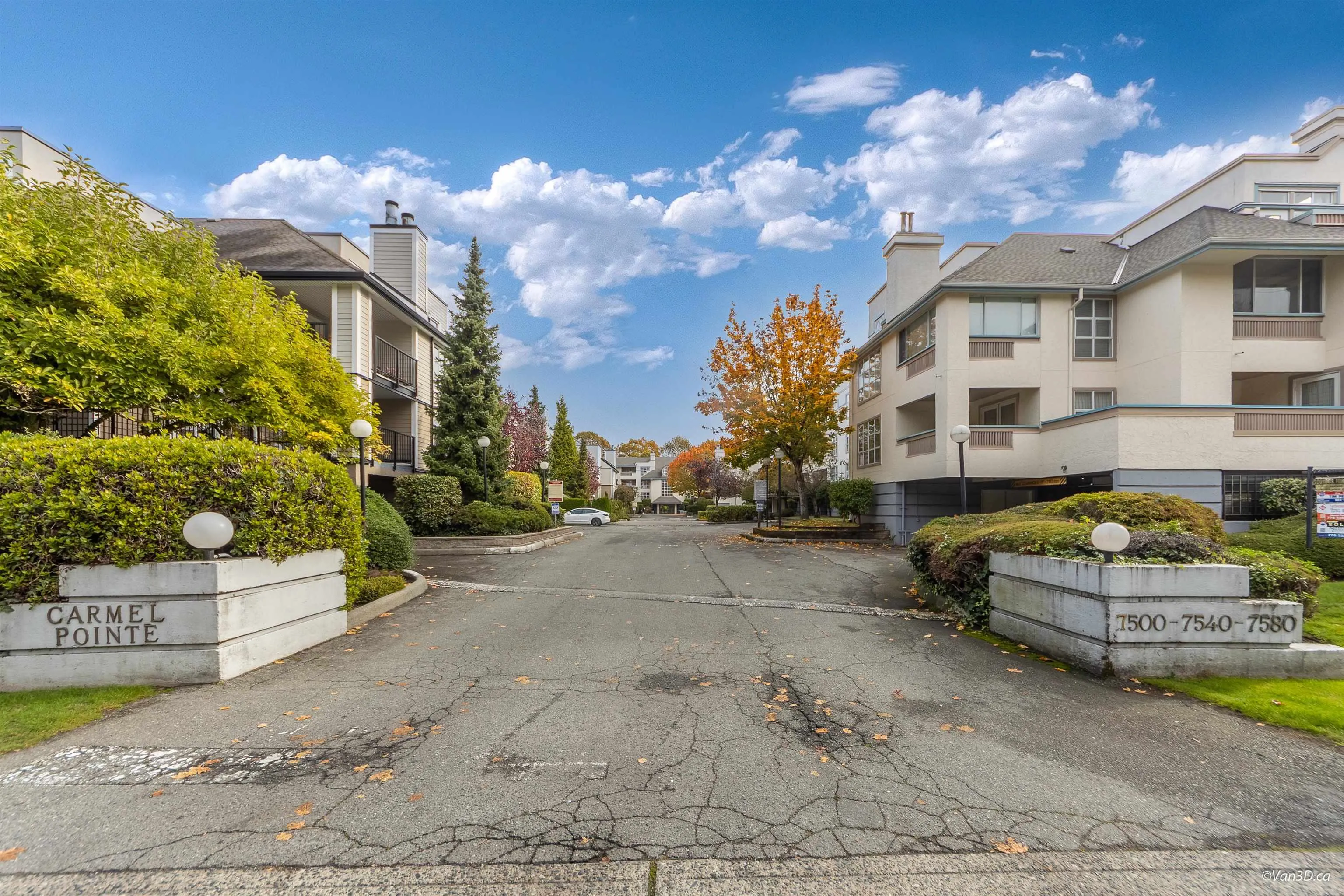 310 7580 Minoru Boulevard