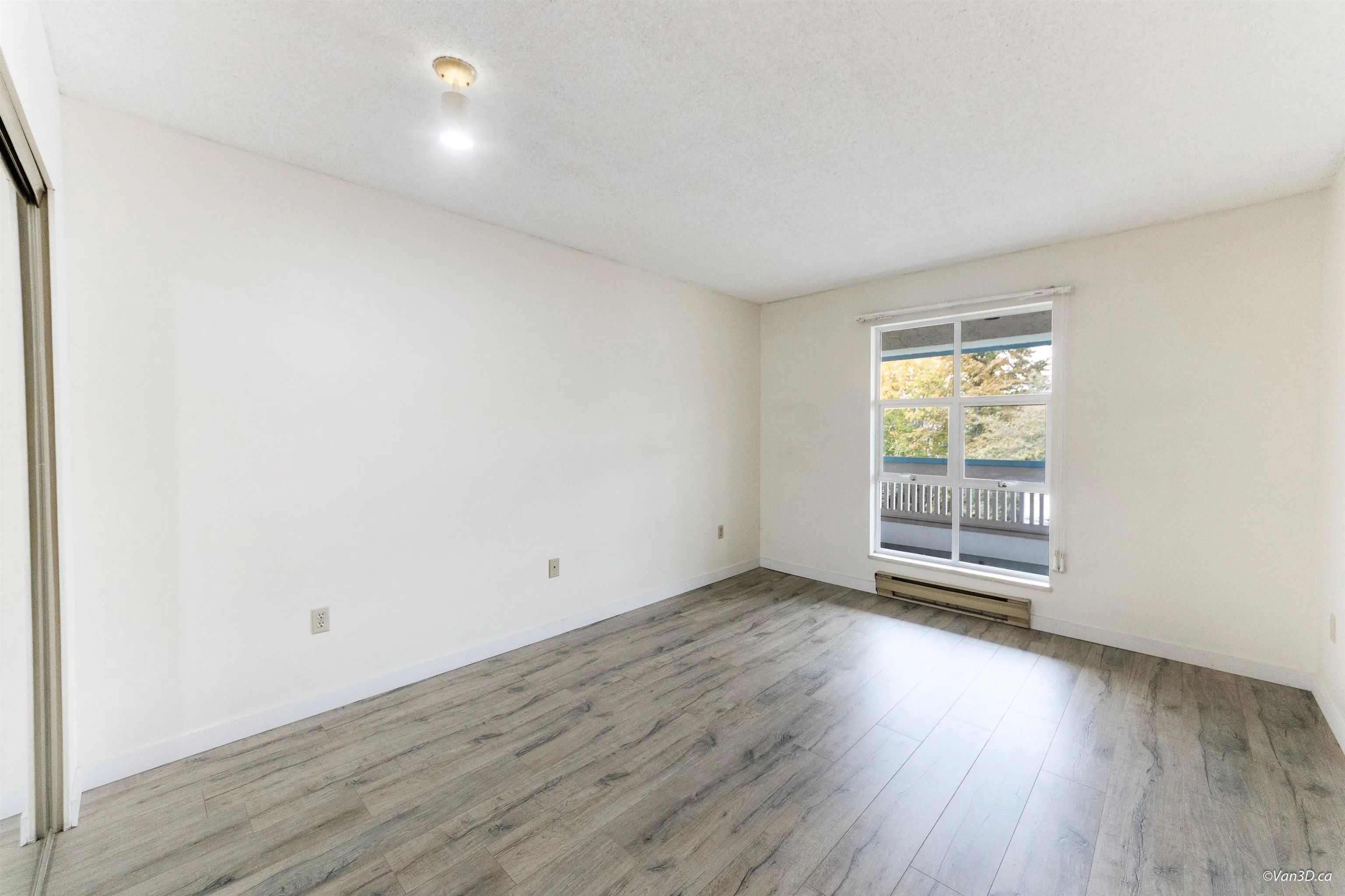 310 7580 Minoru Boulevard