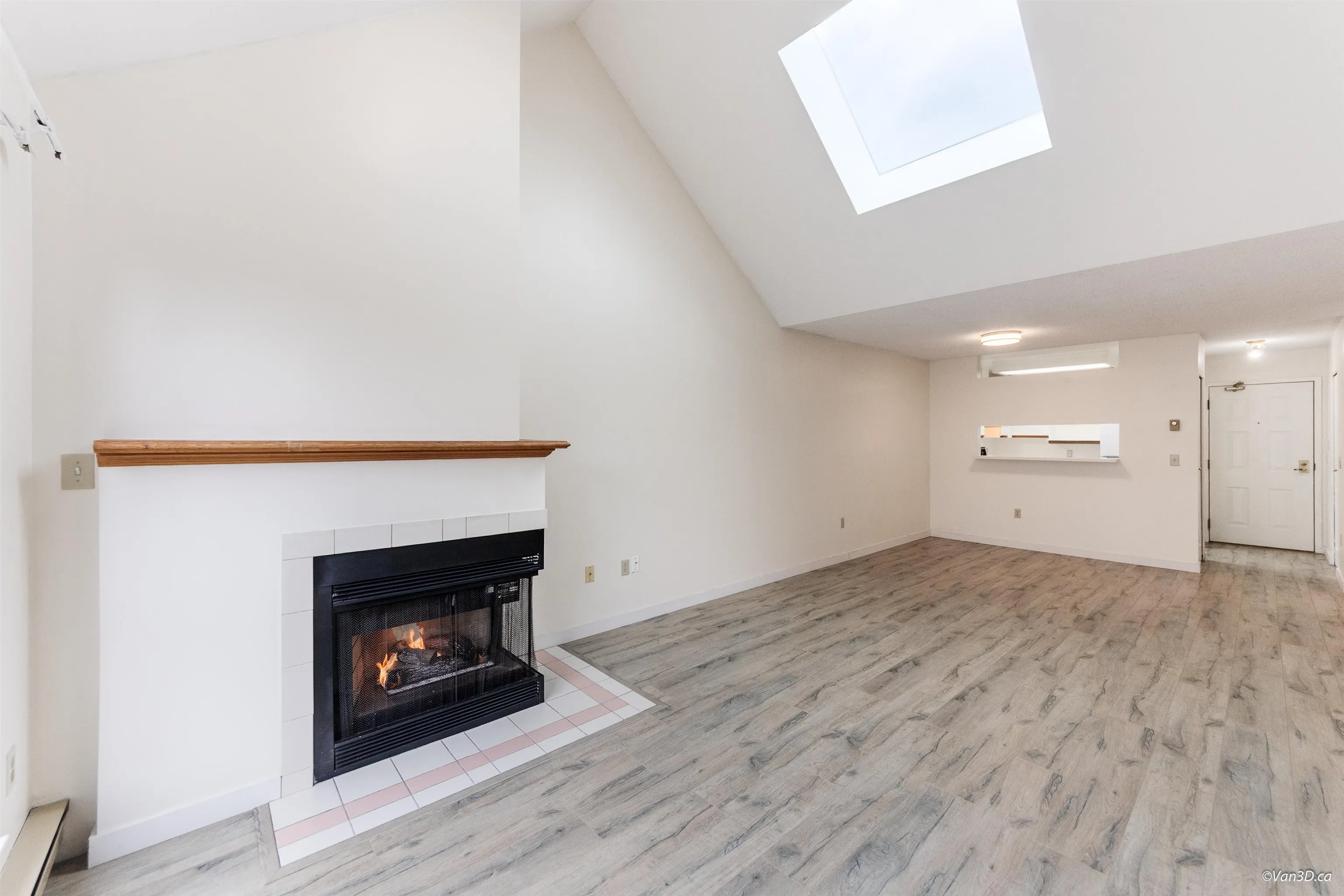 310 7580 Minoru Boulevard