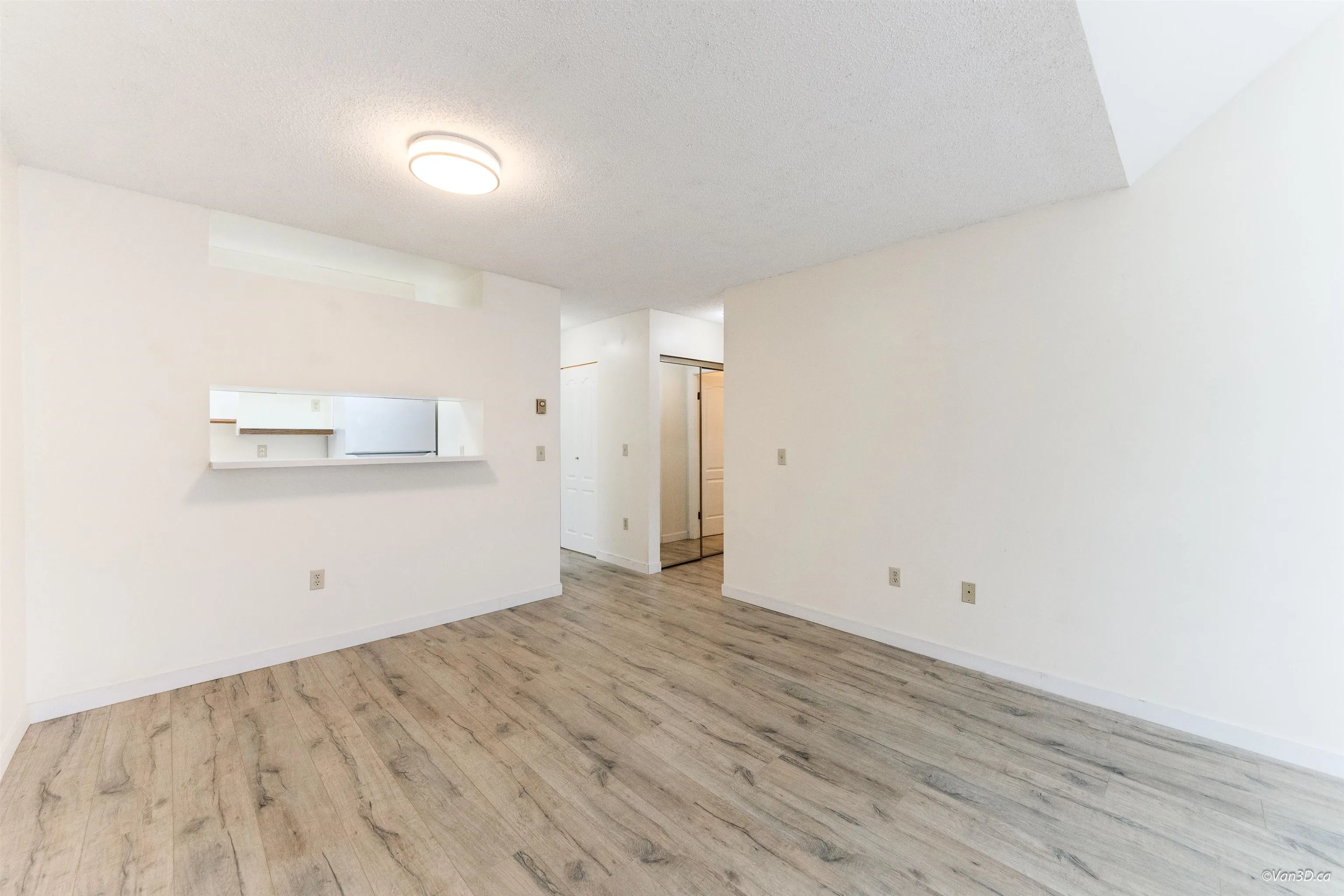 310 7580 Minoru Boulevard