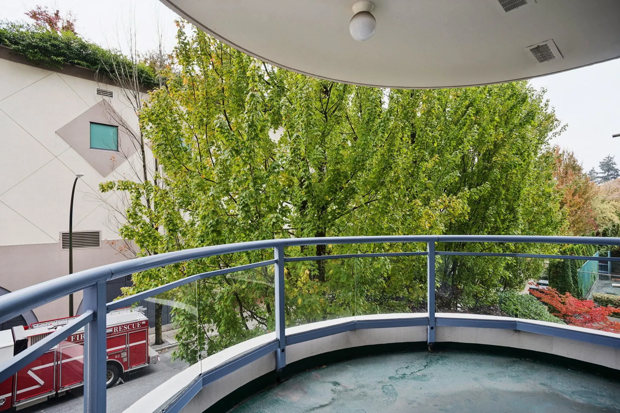 305 739 Princess Street