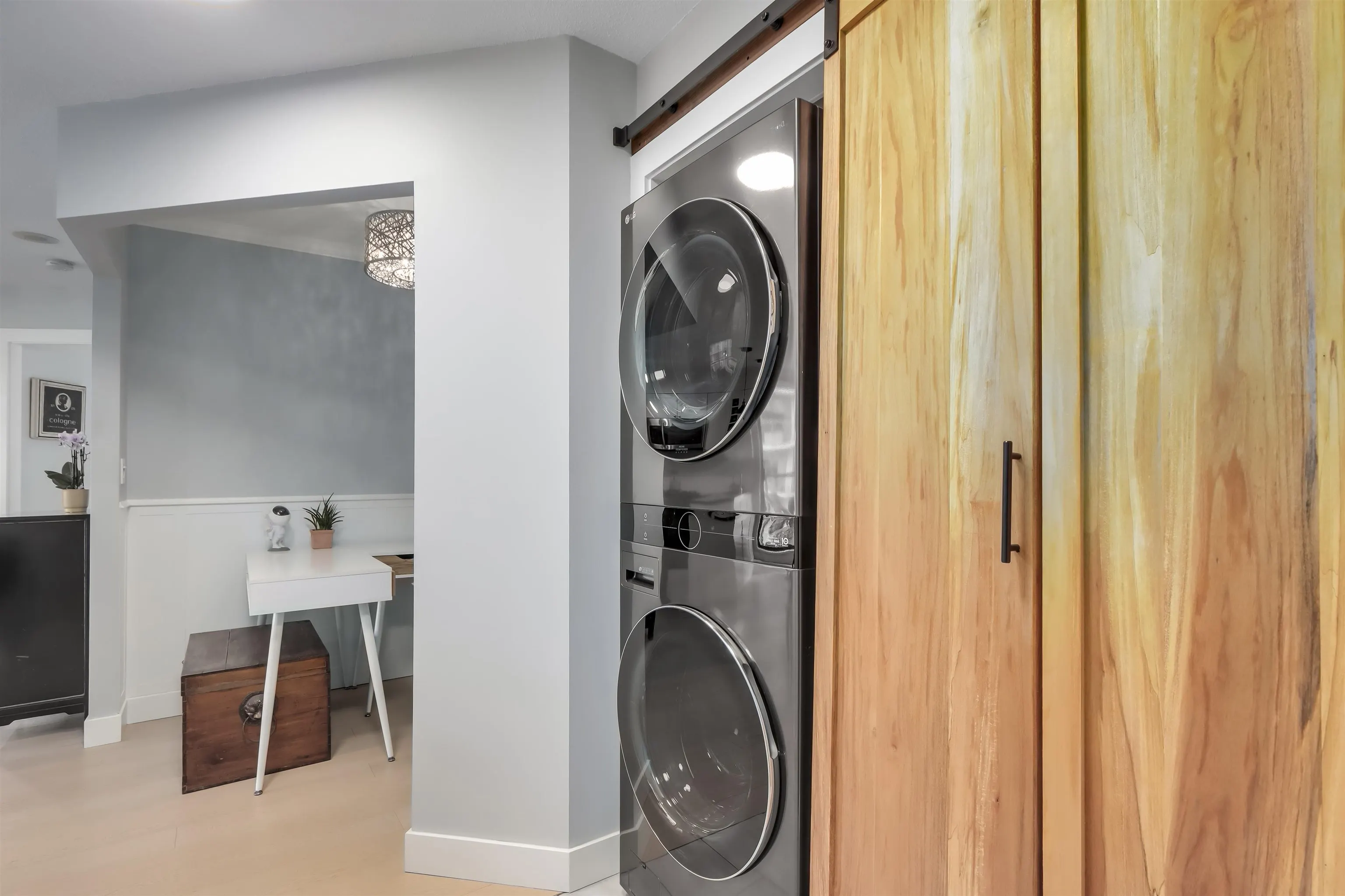 1102 501 Pacific Street