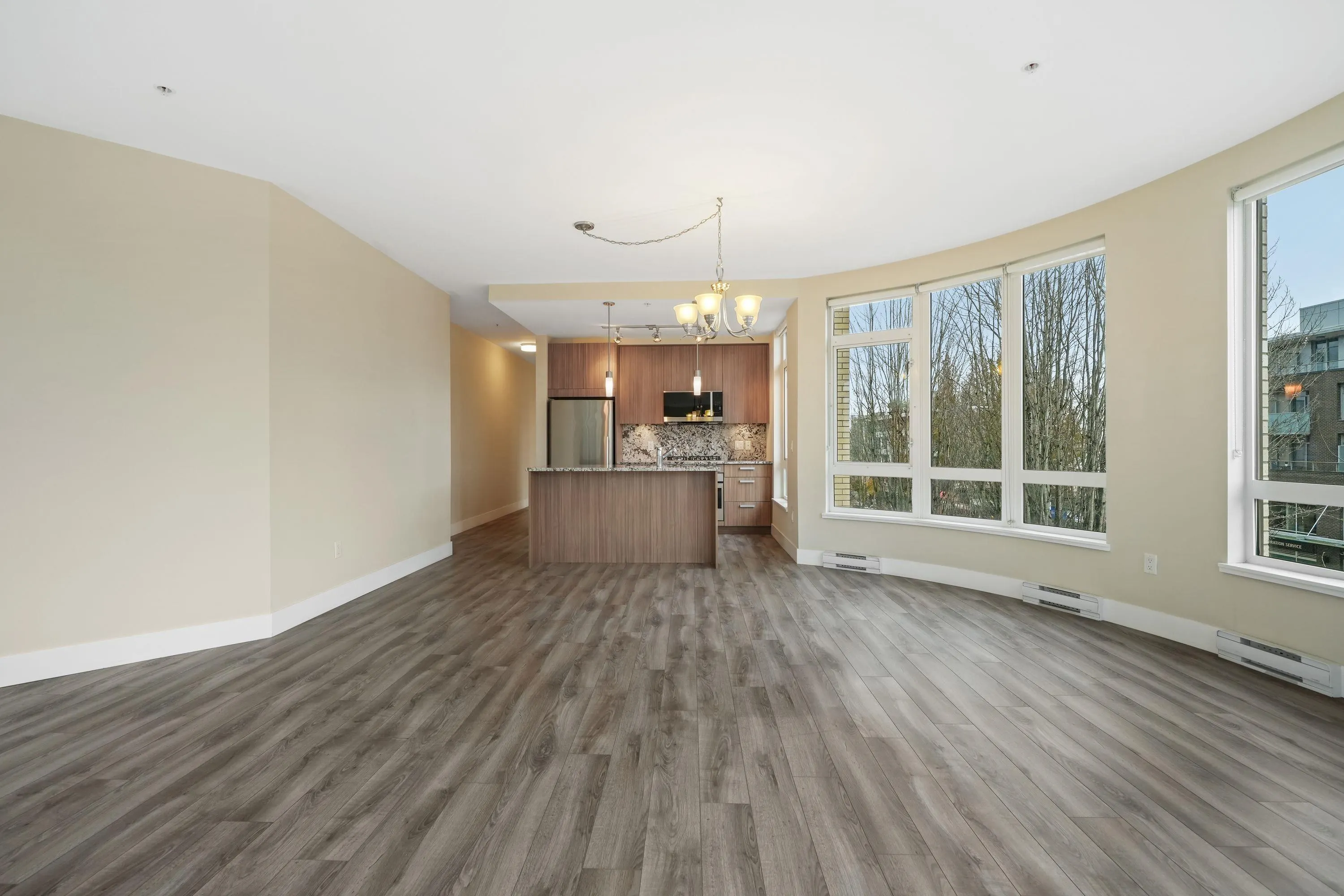 306 4307 Hastings Street