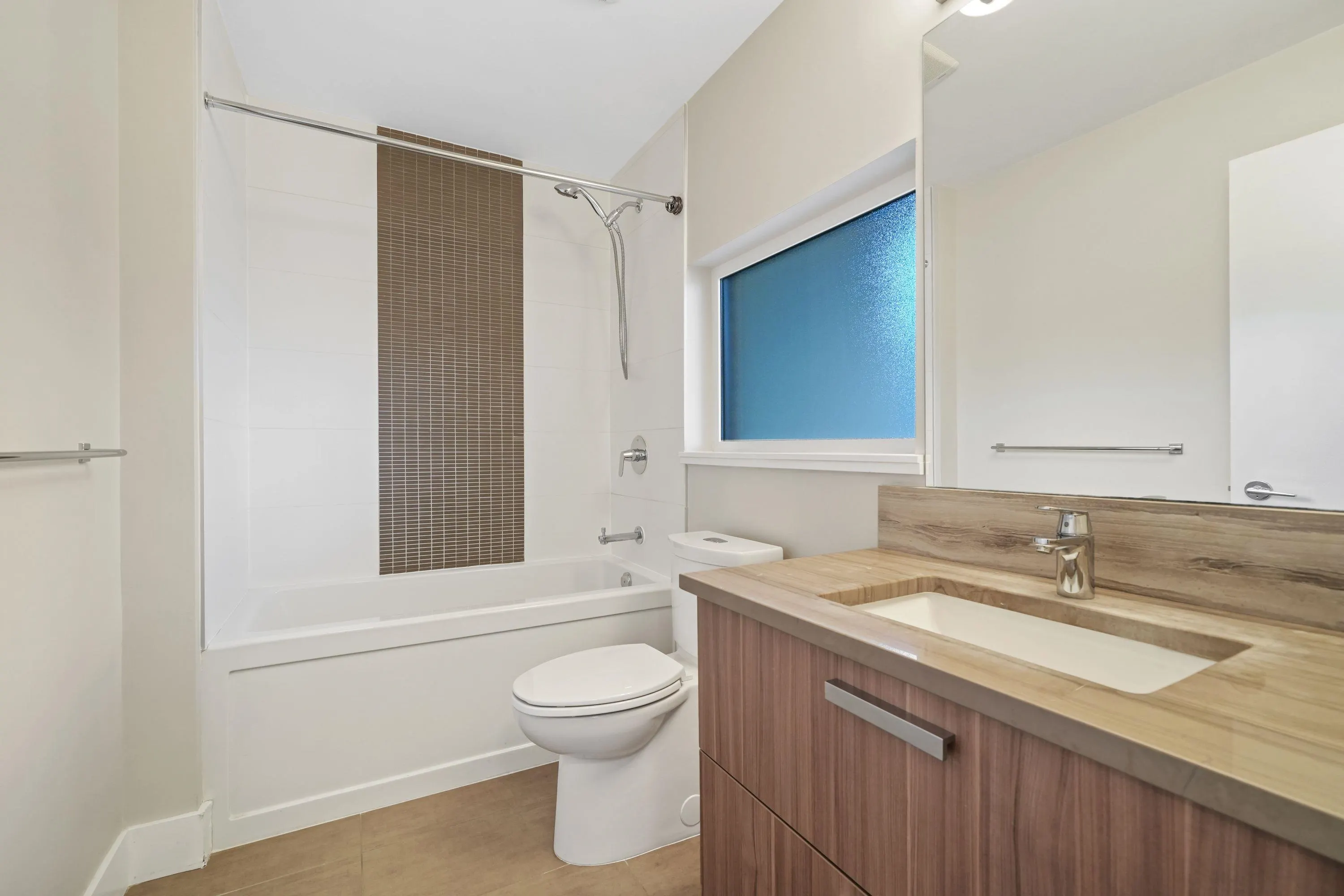 306 4307 Hastings Street