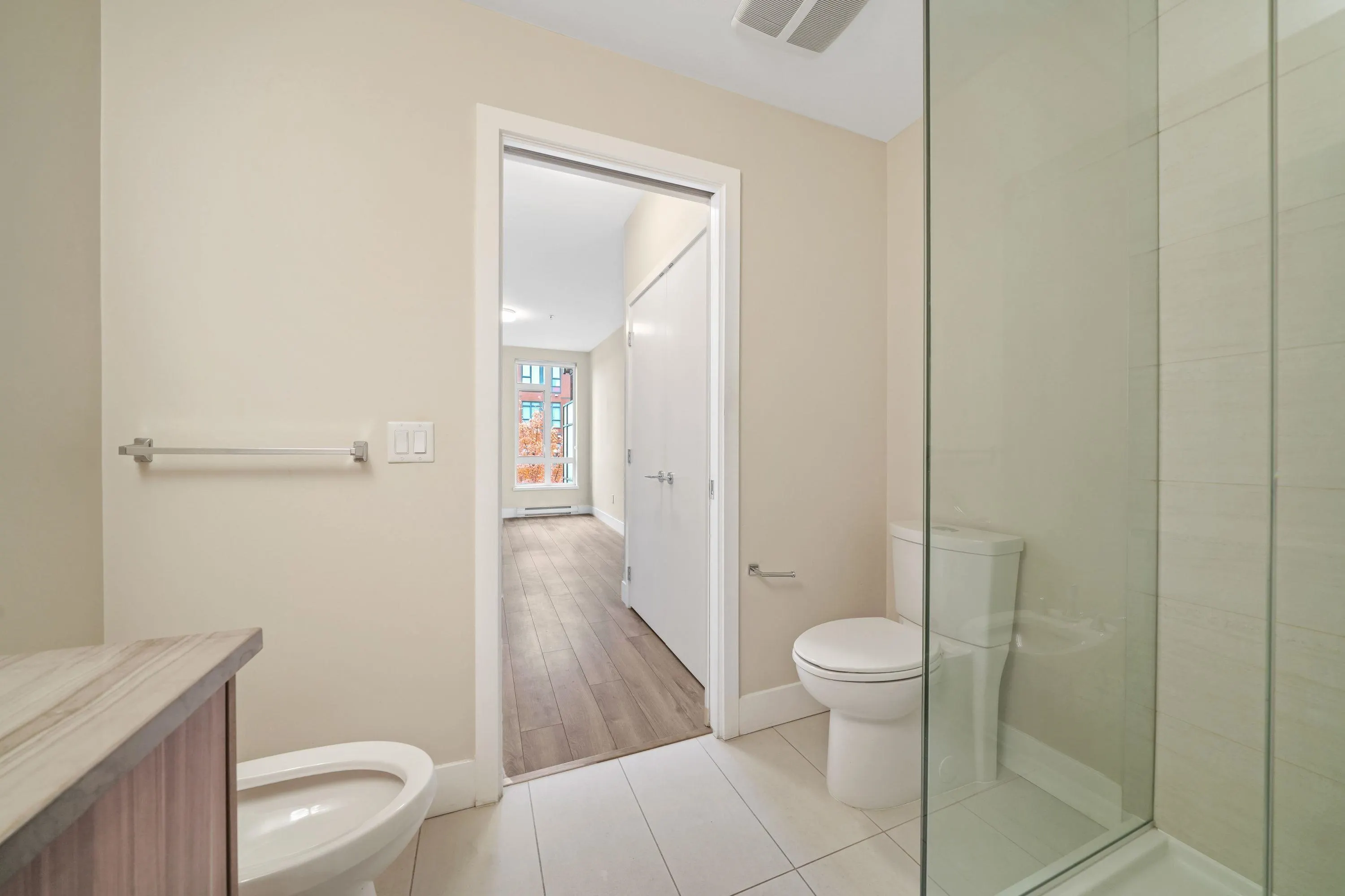 306 4307 Hastings Street