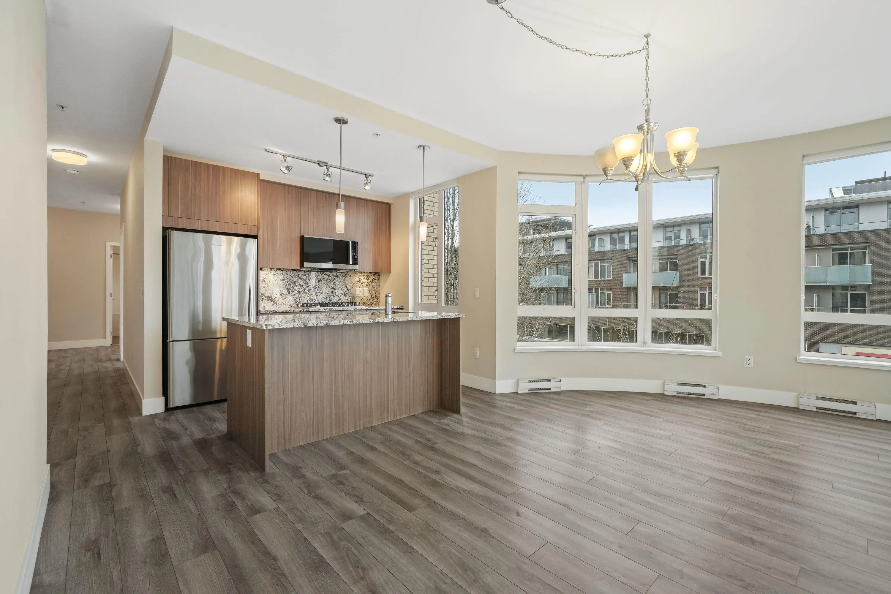 306 4307 Hastings Street