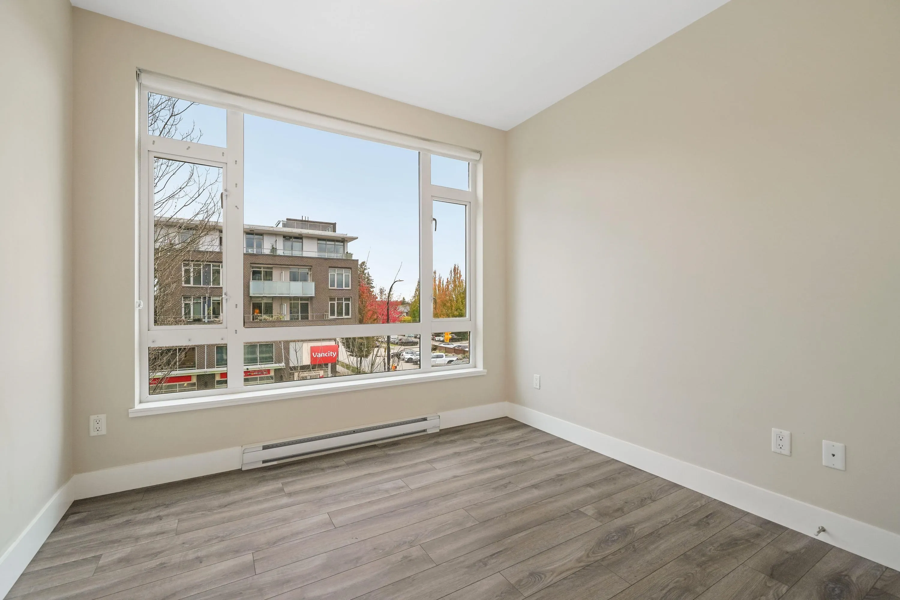 306 4307 Hastings Street