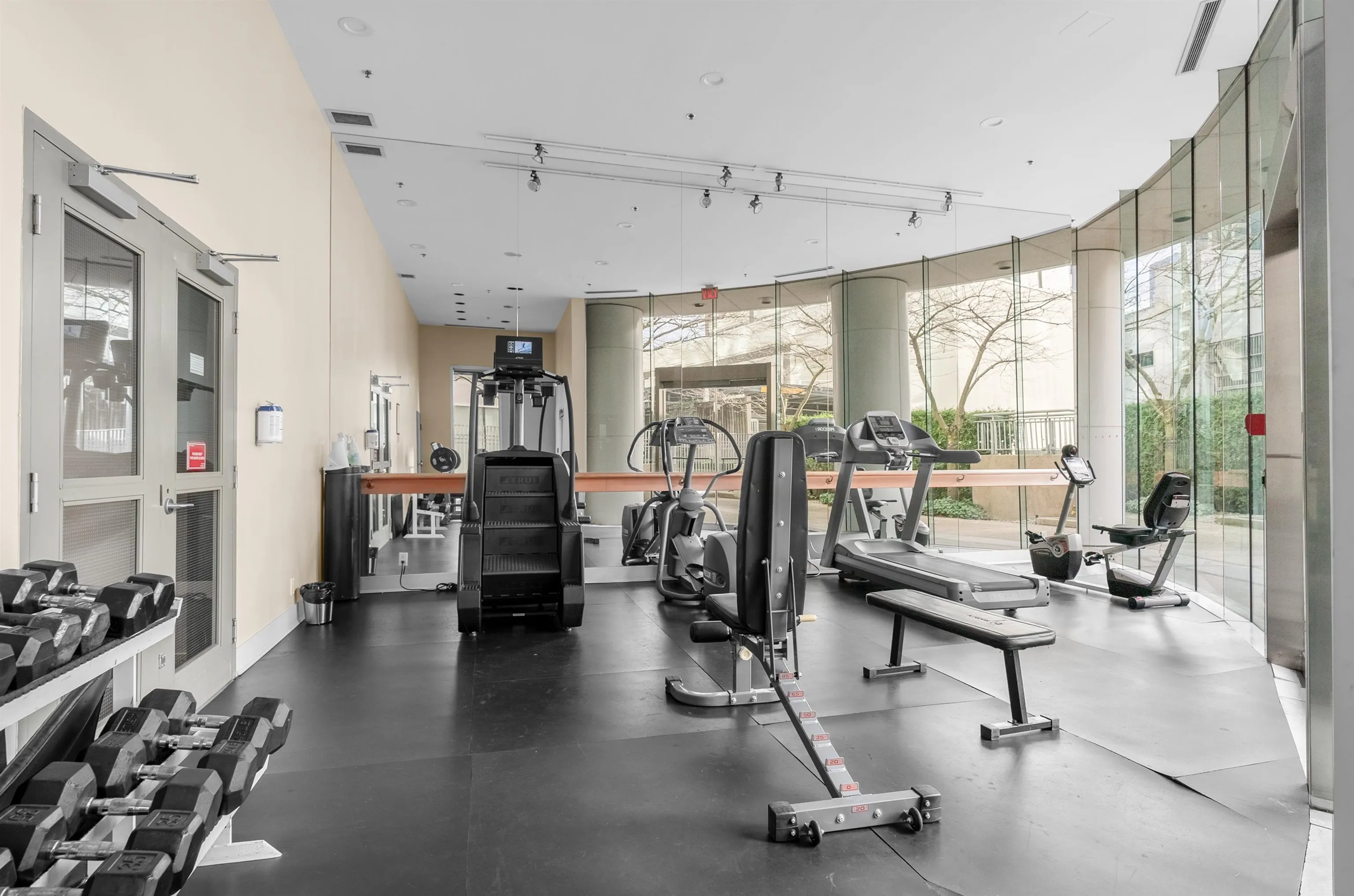 1004 1288 Alberni Street