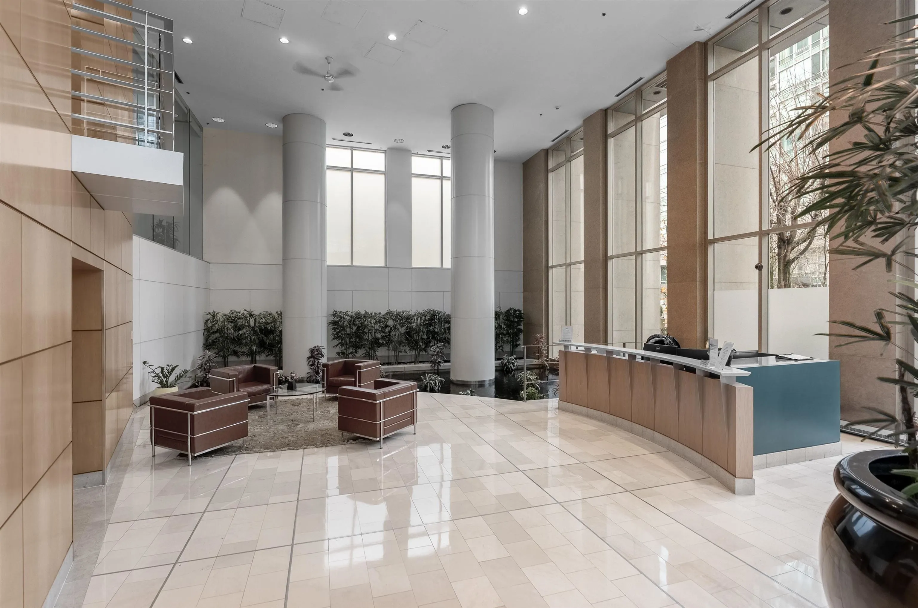 1004 1288 Alberni Street