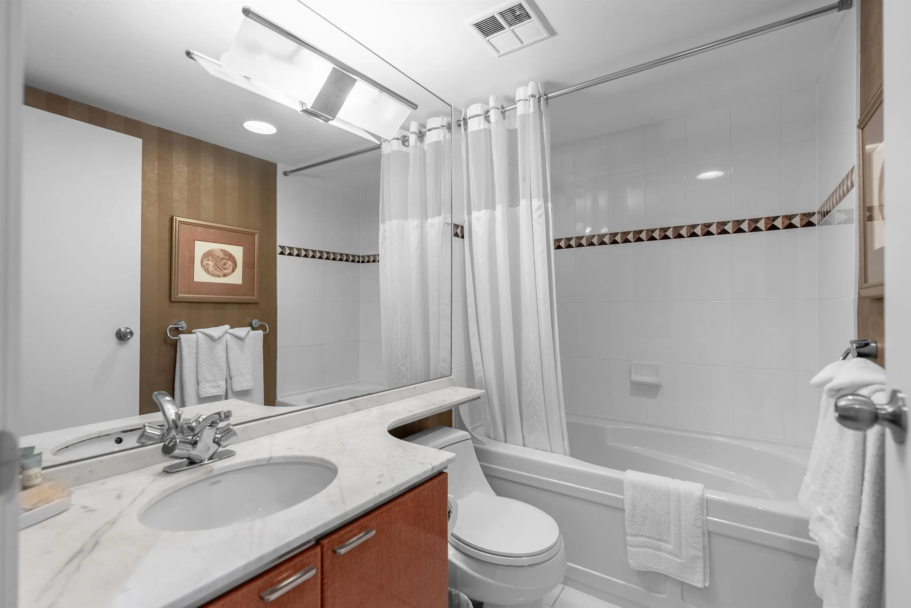 1004 1288 Alberni Street