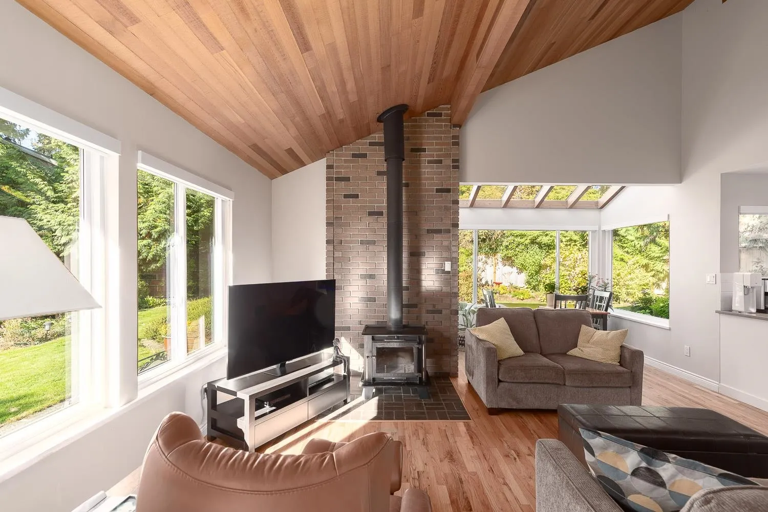 4132 Virginia Crescent