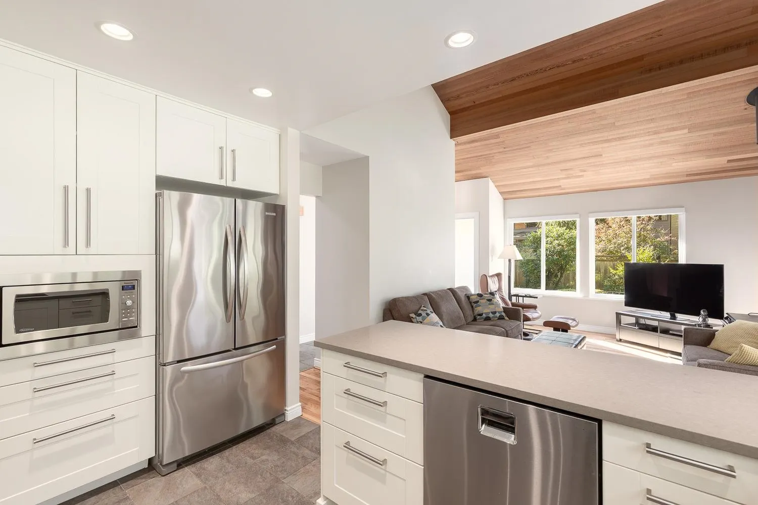 4132 Virginia Crescent