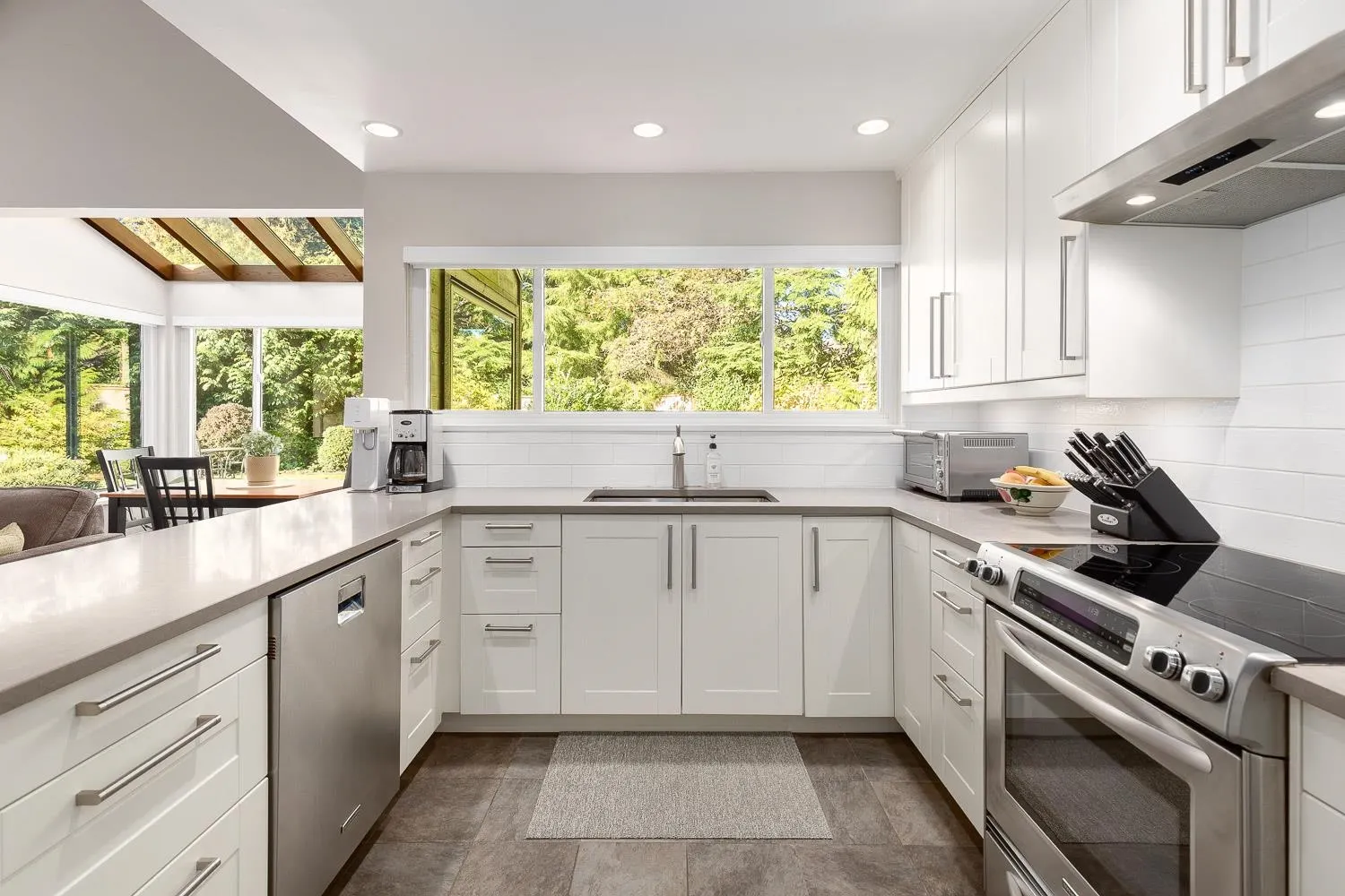 4132 Virginia Crescent