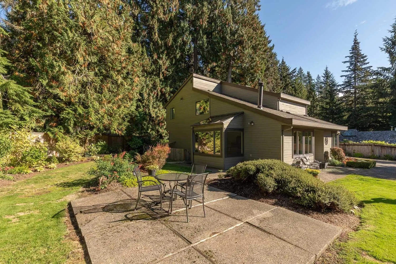 4132 Virginia Crescent