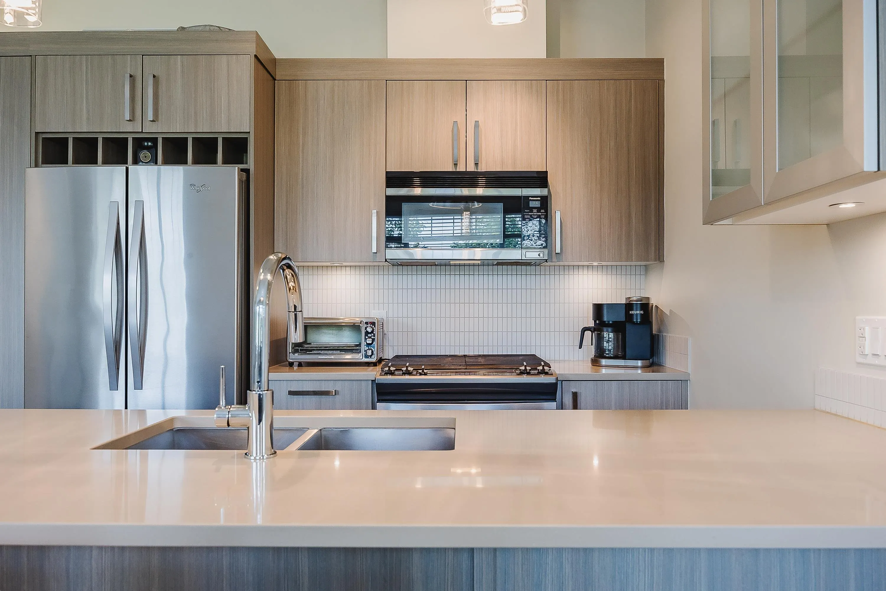 409 22327 River Road