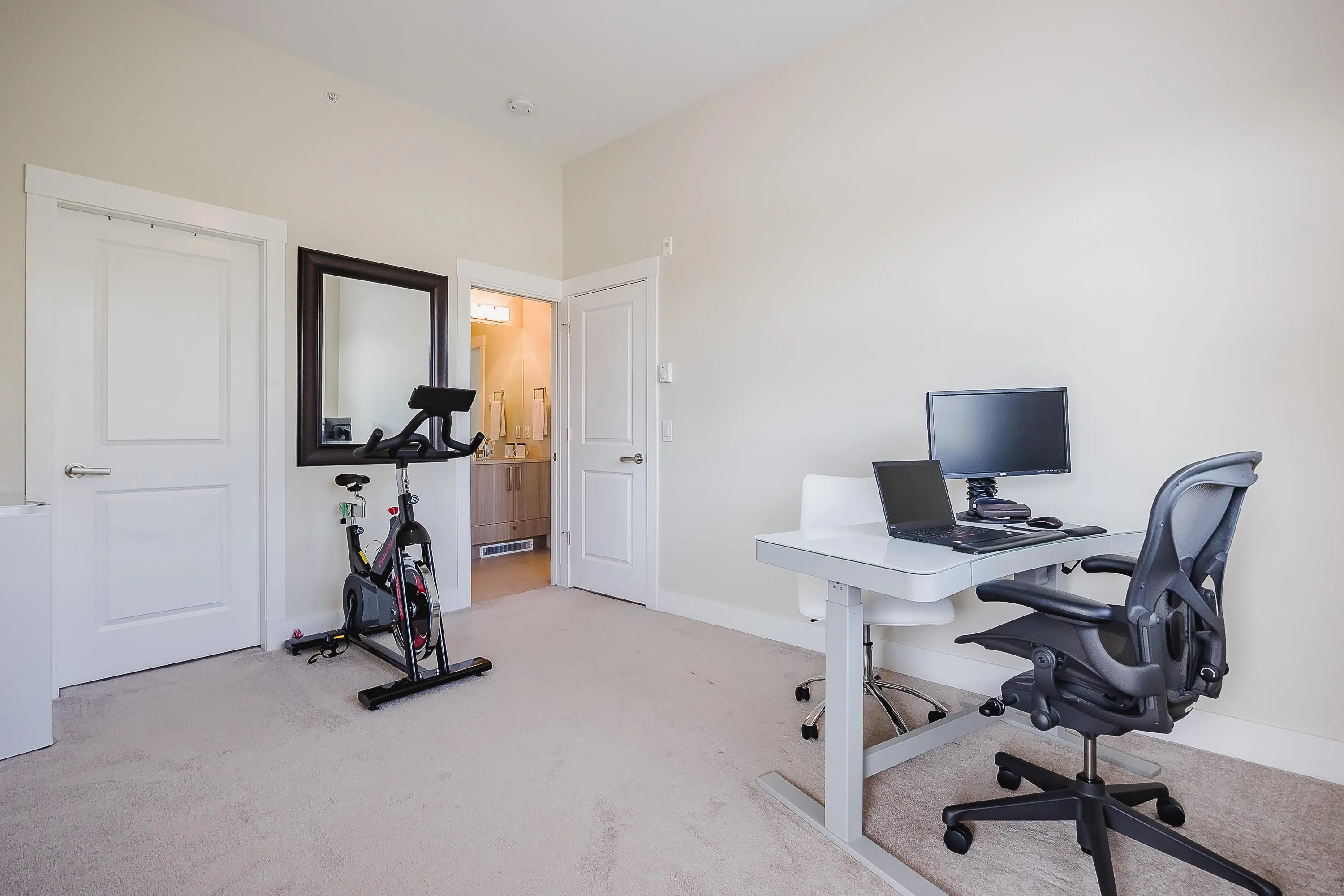 409 22327 River Road