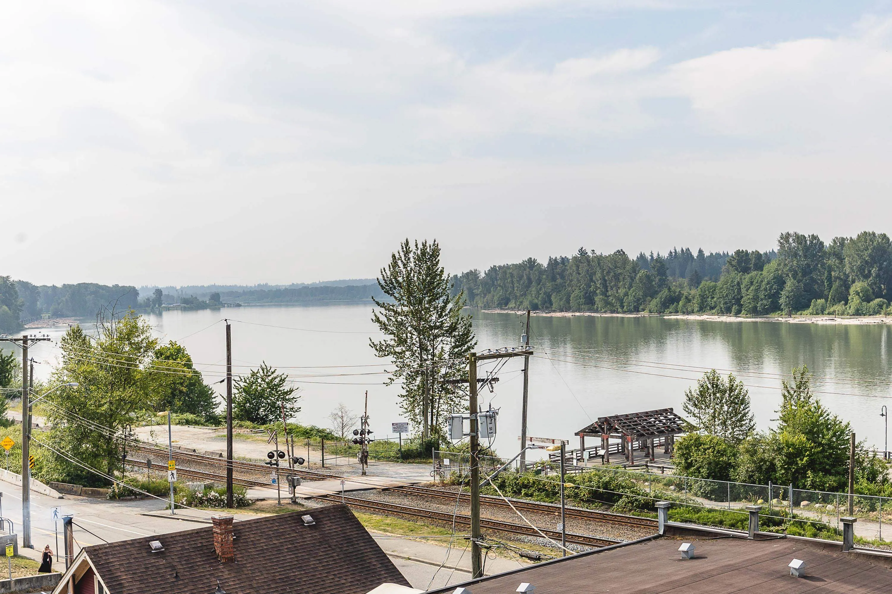 409 22327 River Road