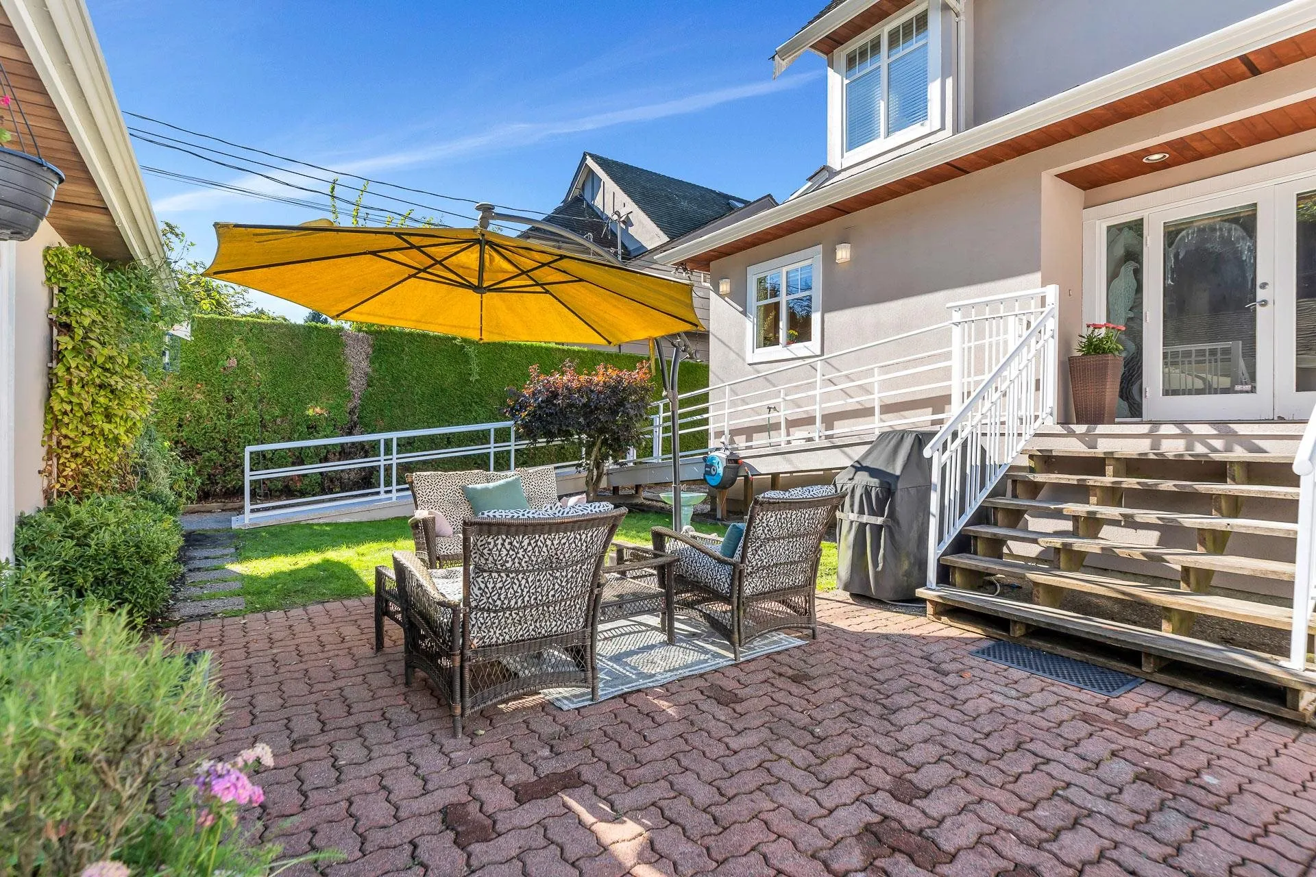 5062 Granville Street