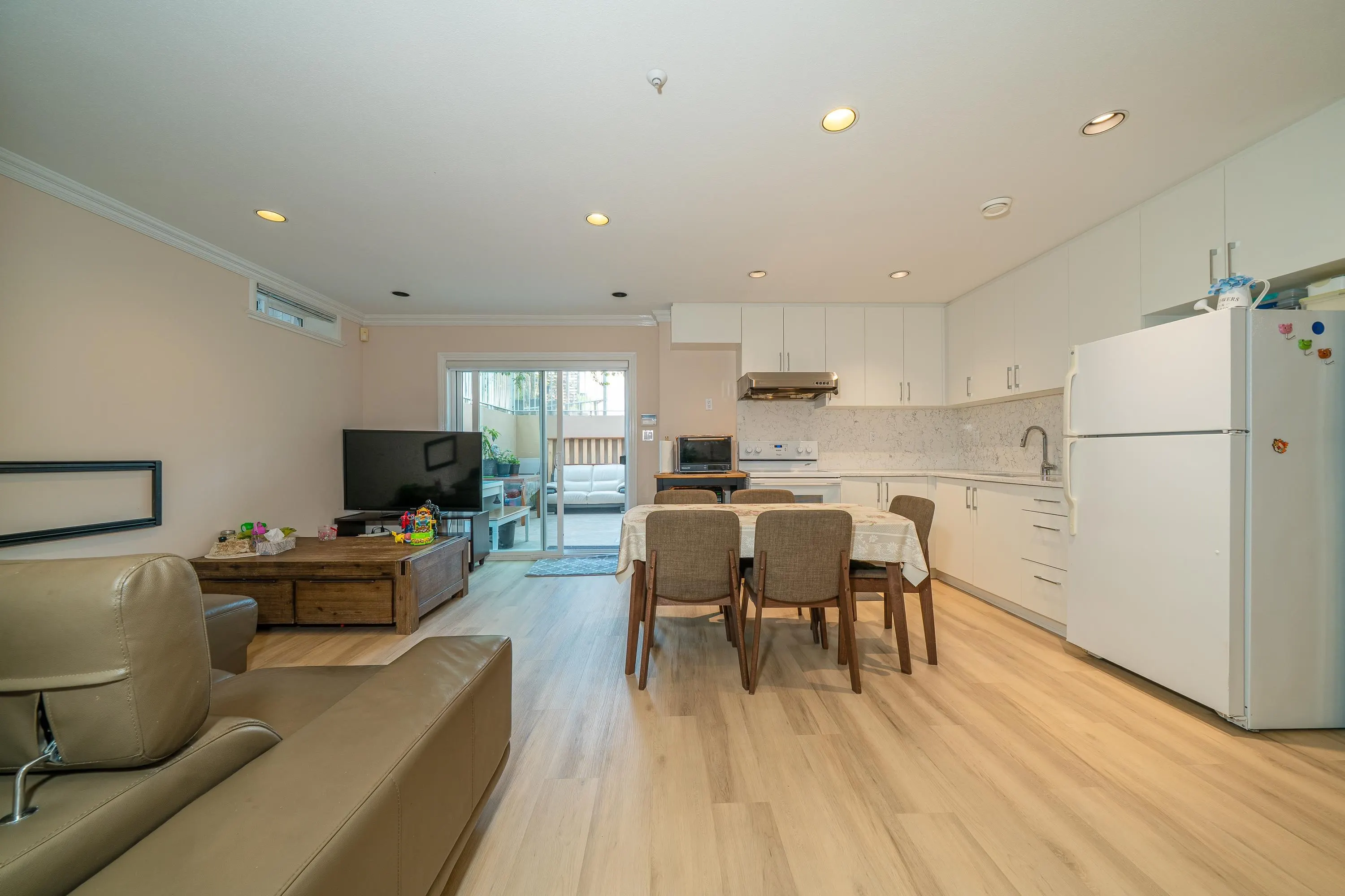 763 W 64th Avenue