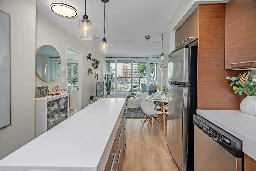 403 2770 Sophia Street