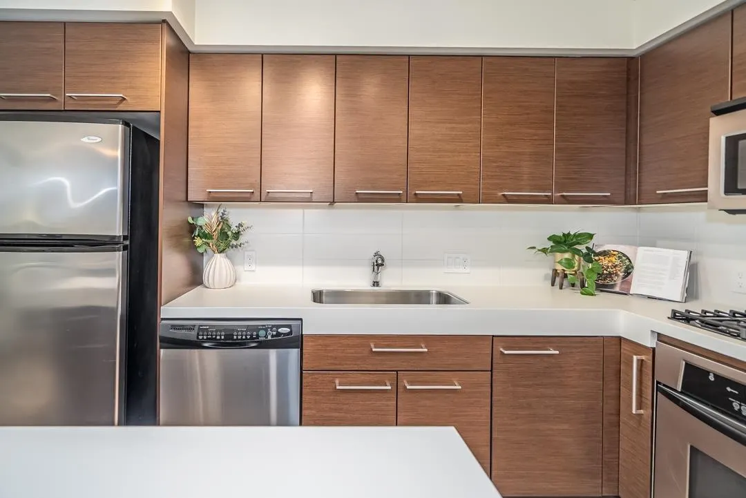 403 2770 Sophia Street