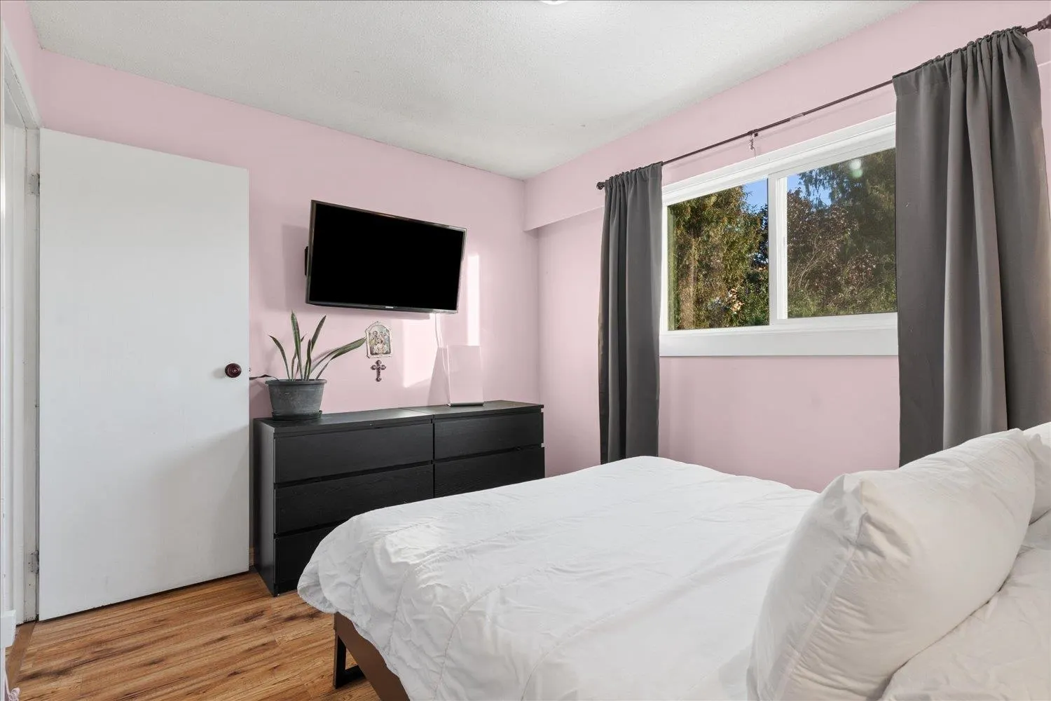 10 9473 Hazel Street