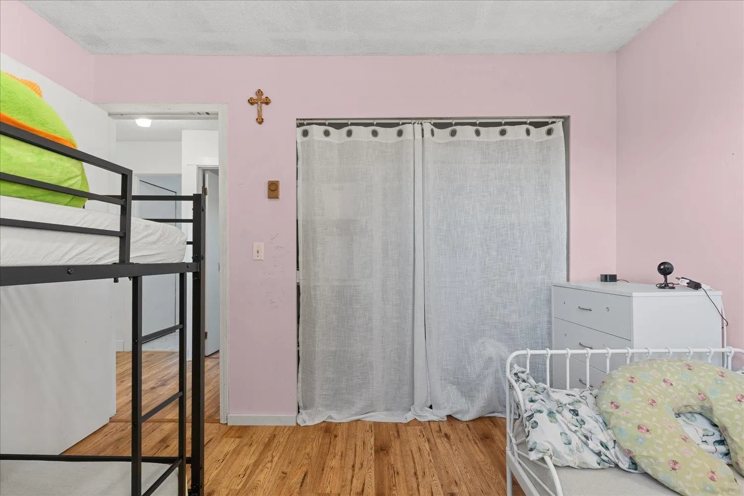 10 9473 Hazel Street