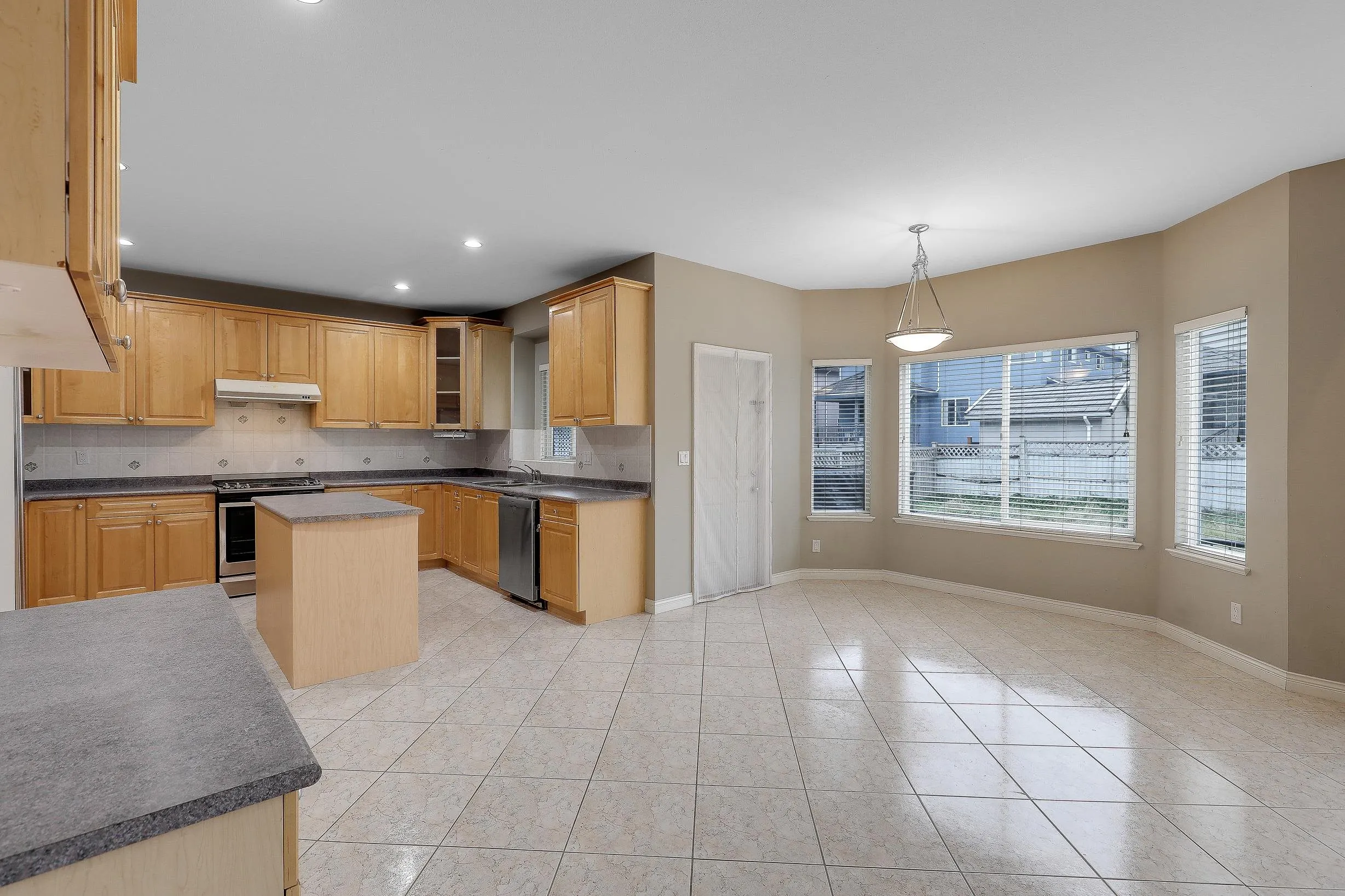 8333 146th Street