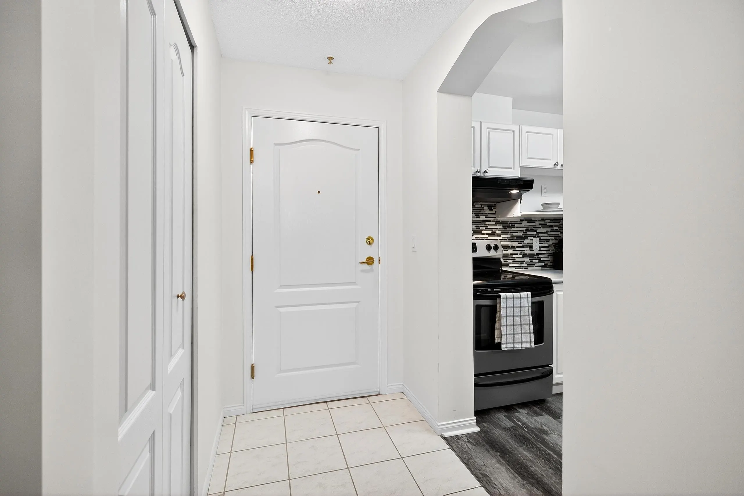 322 19528 Fraser Highway