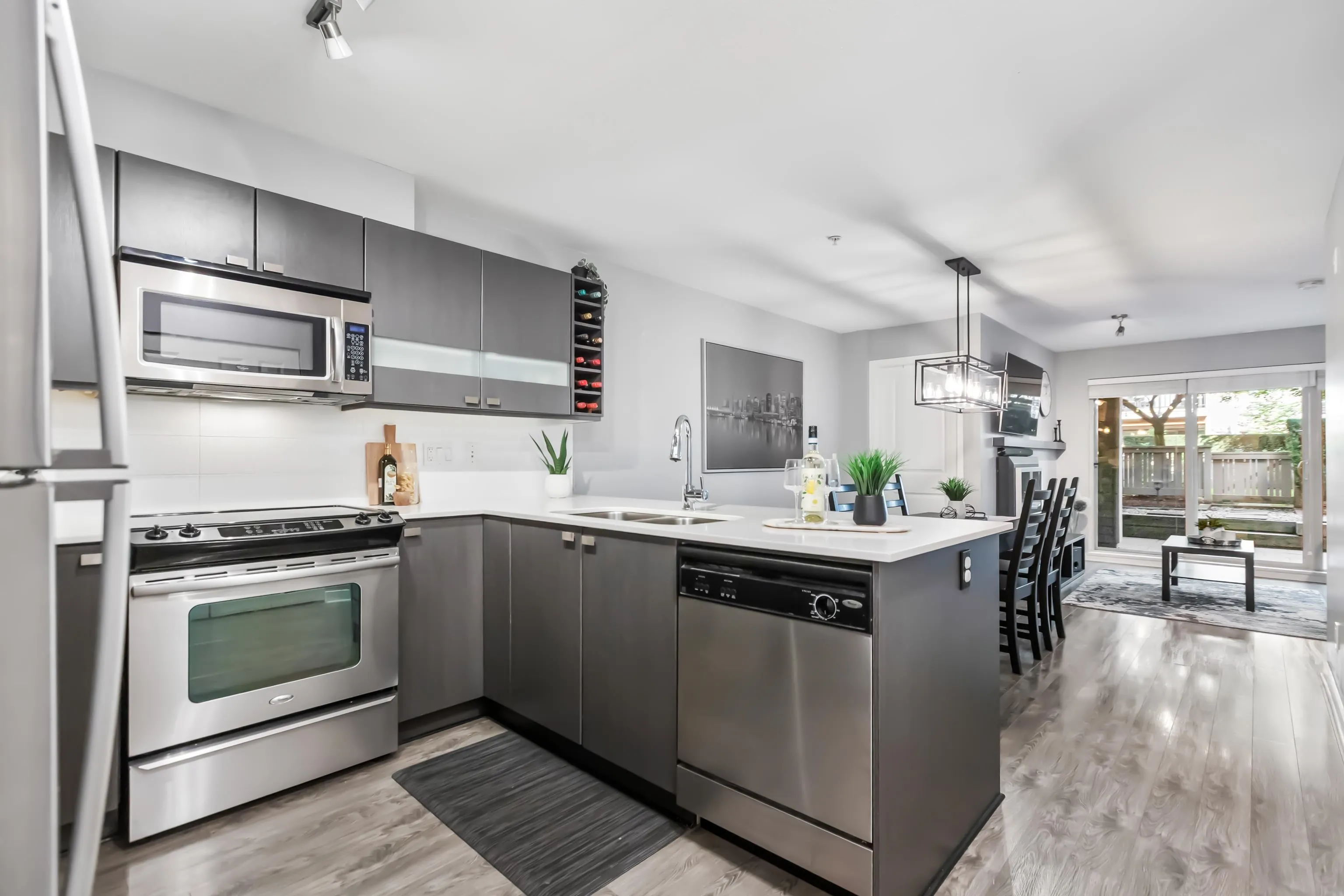 117 21009 56 Avenue