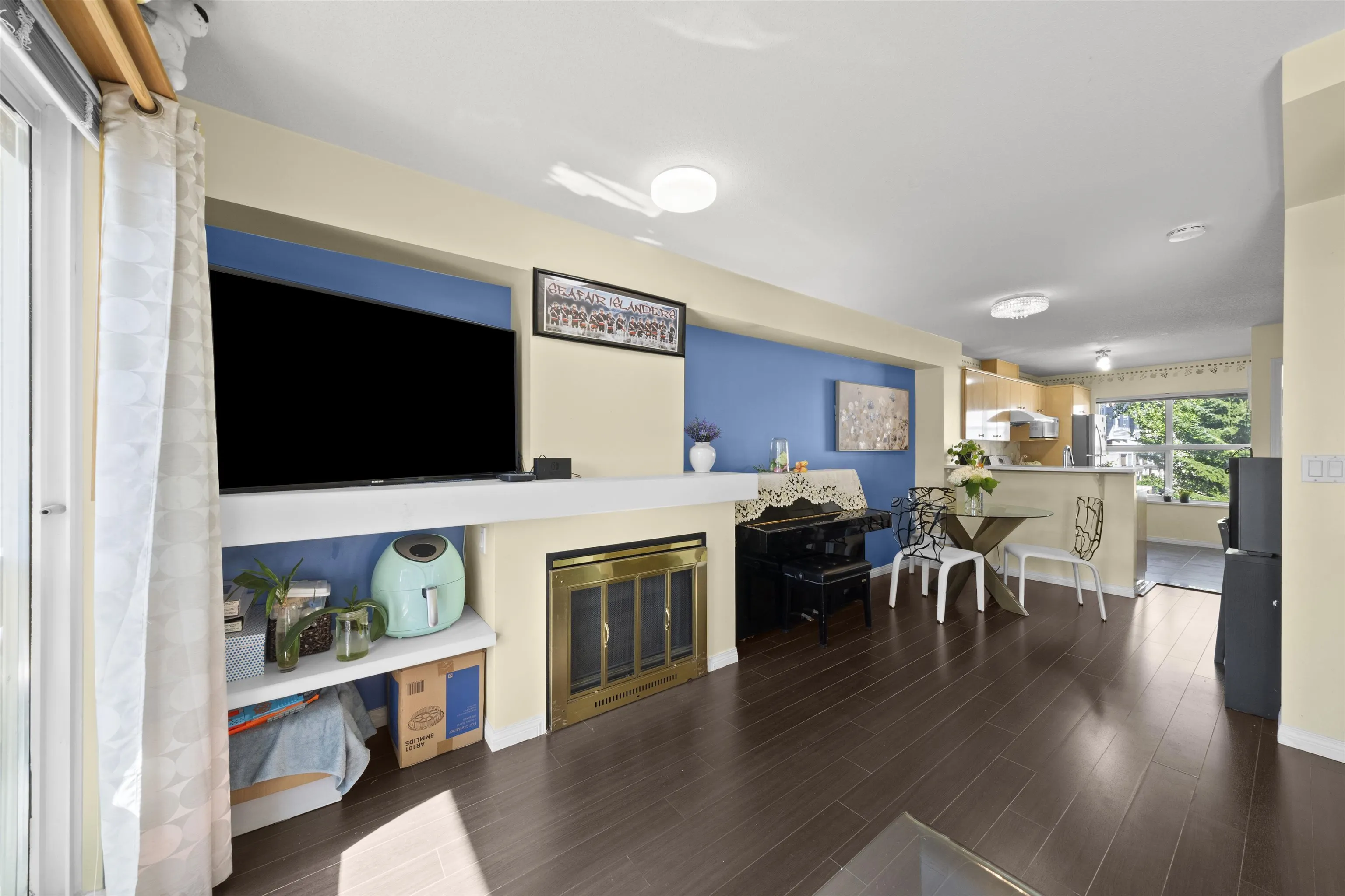 3 7111 Lynnwood Drive