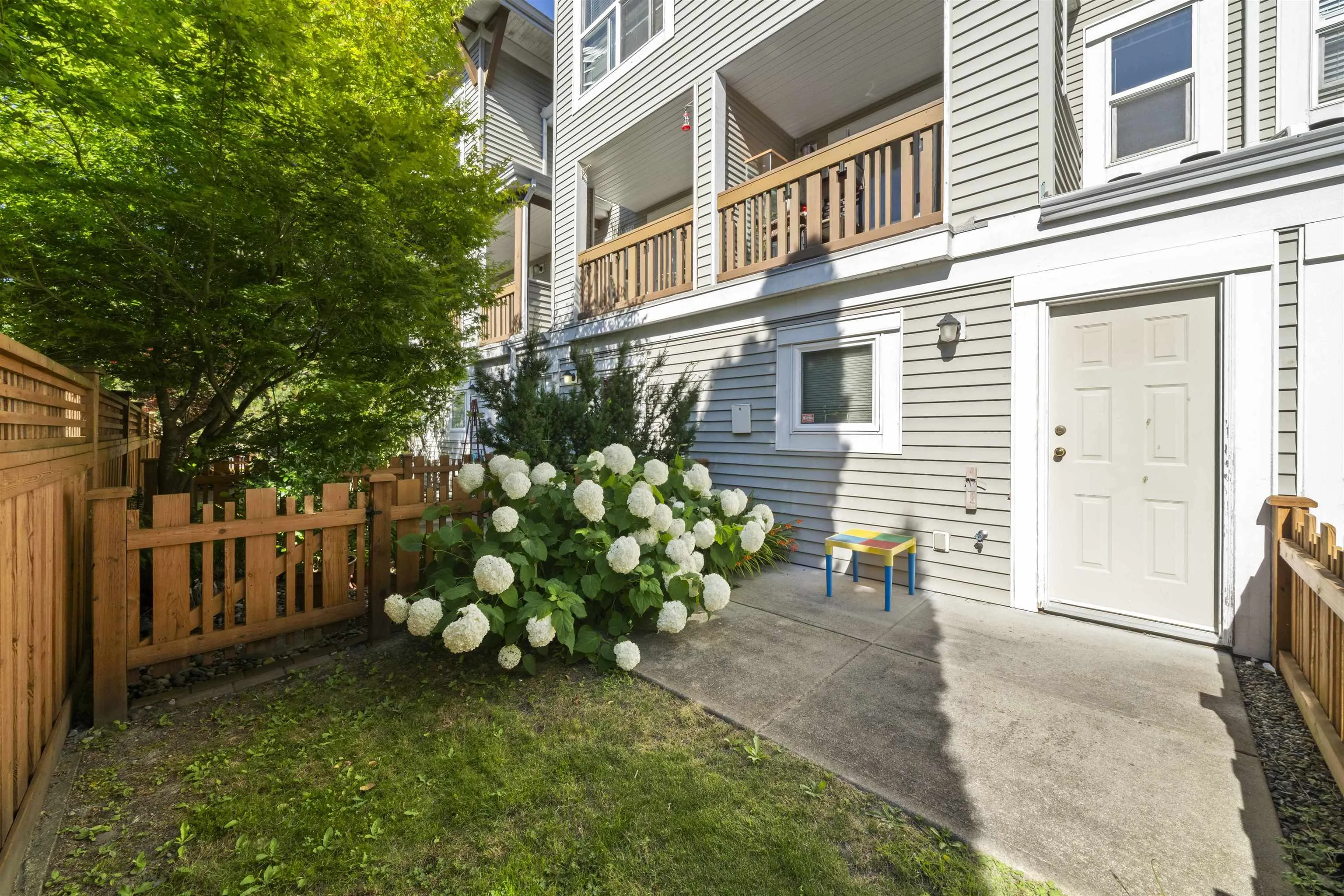 3 7111 Lynnwood Drive