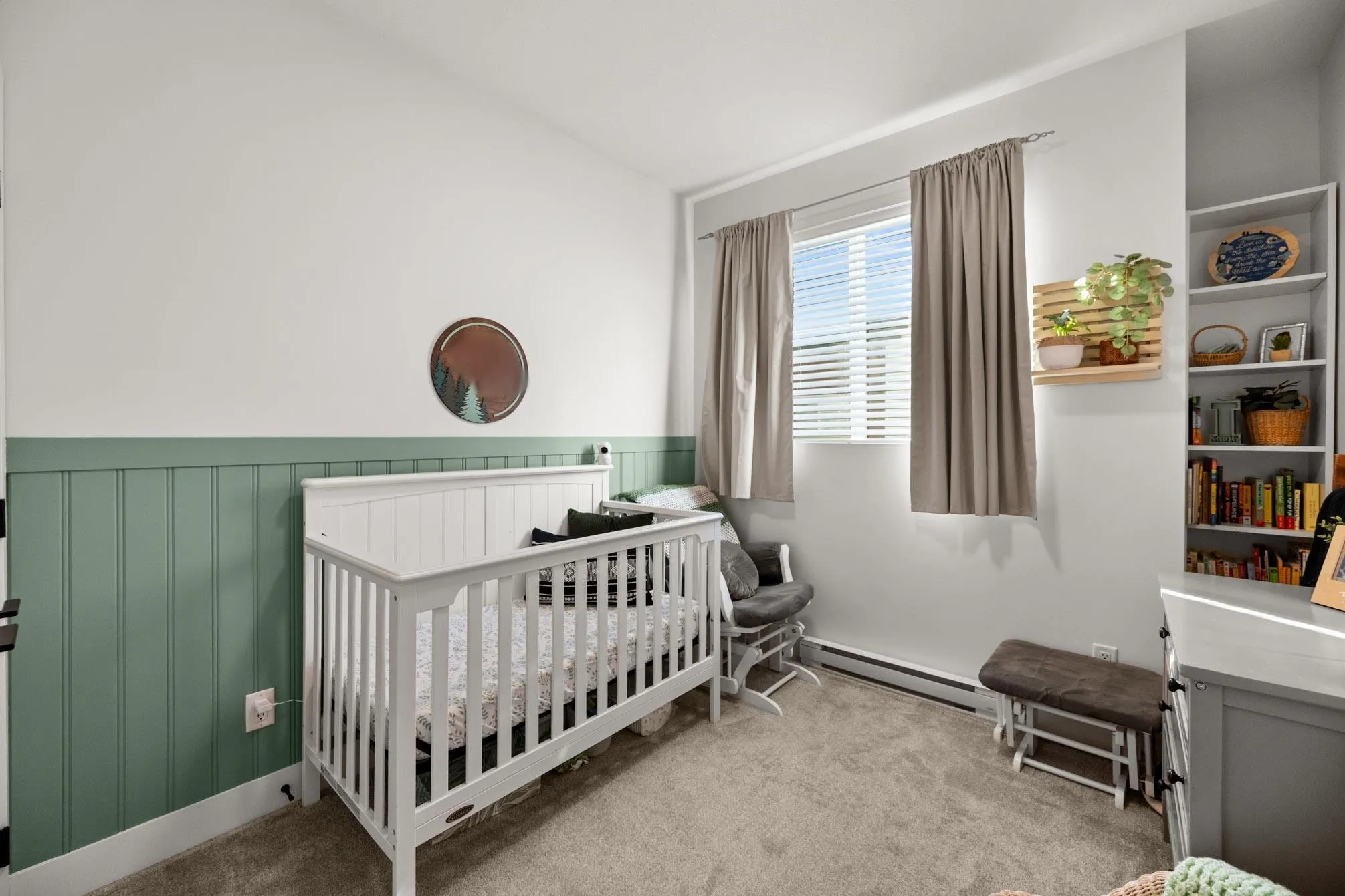 10 27640 Lantern Avenue