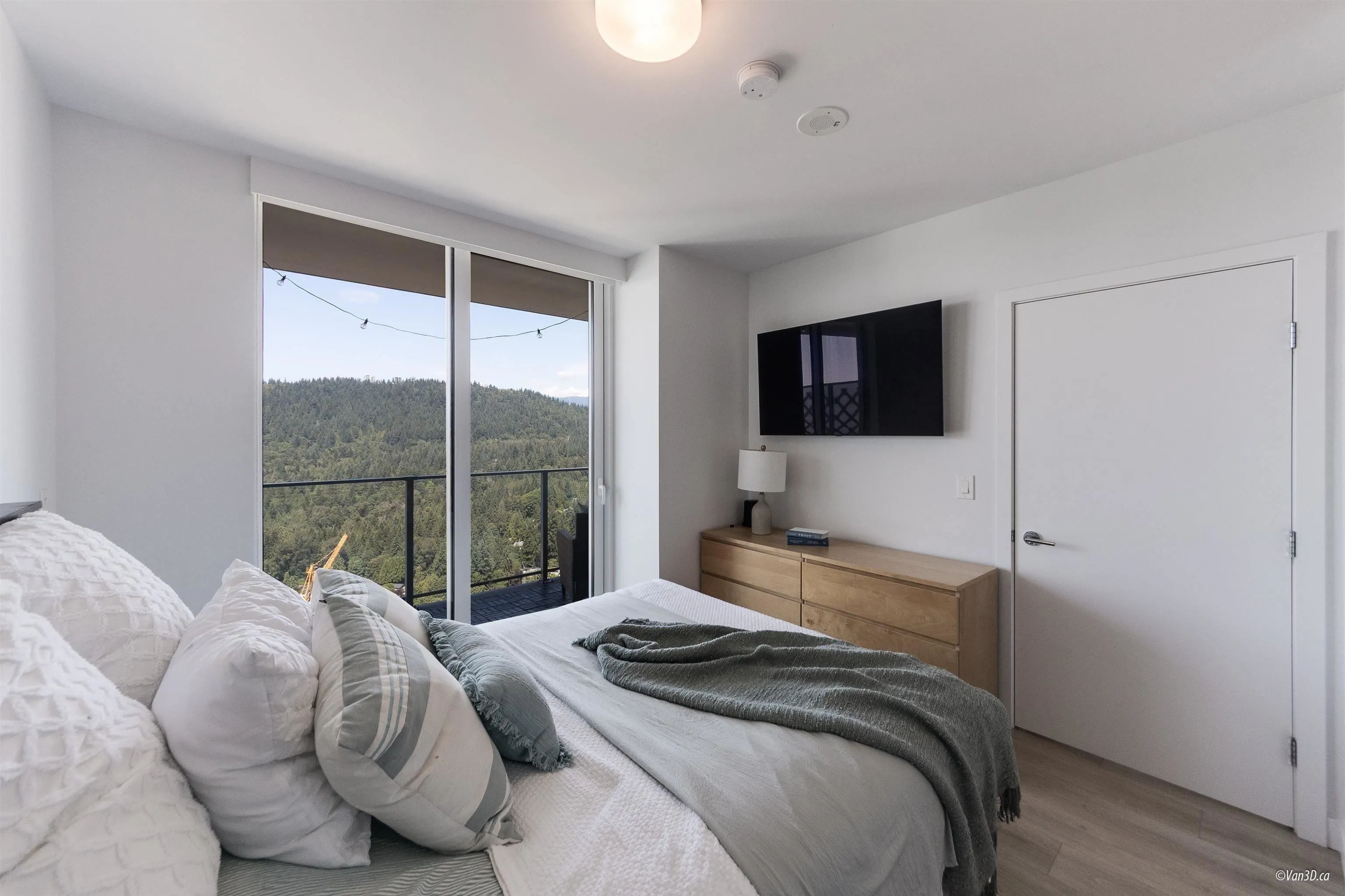 2703 567 Clarke Road