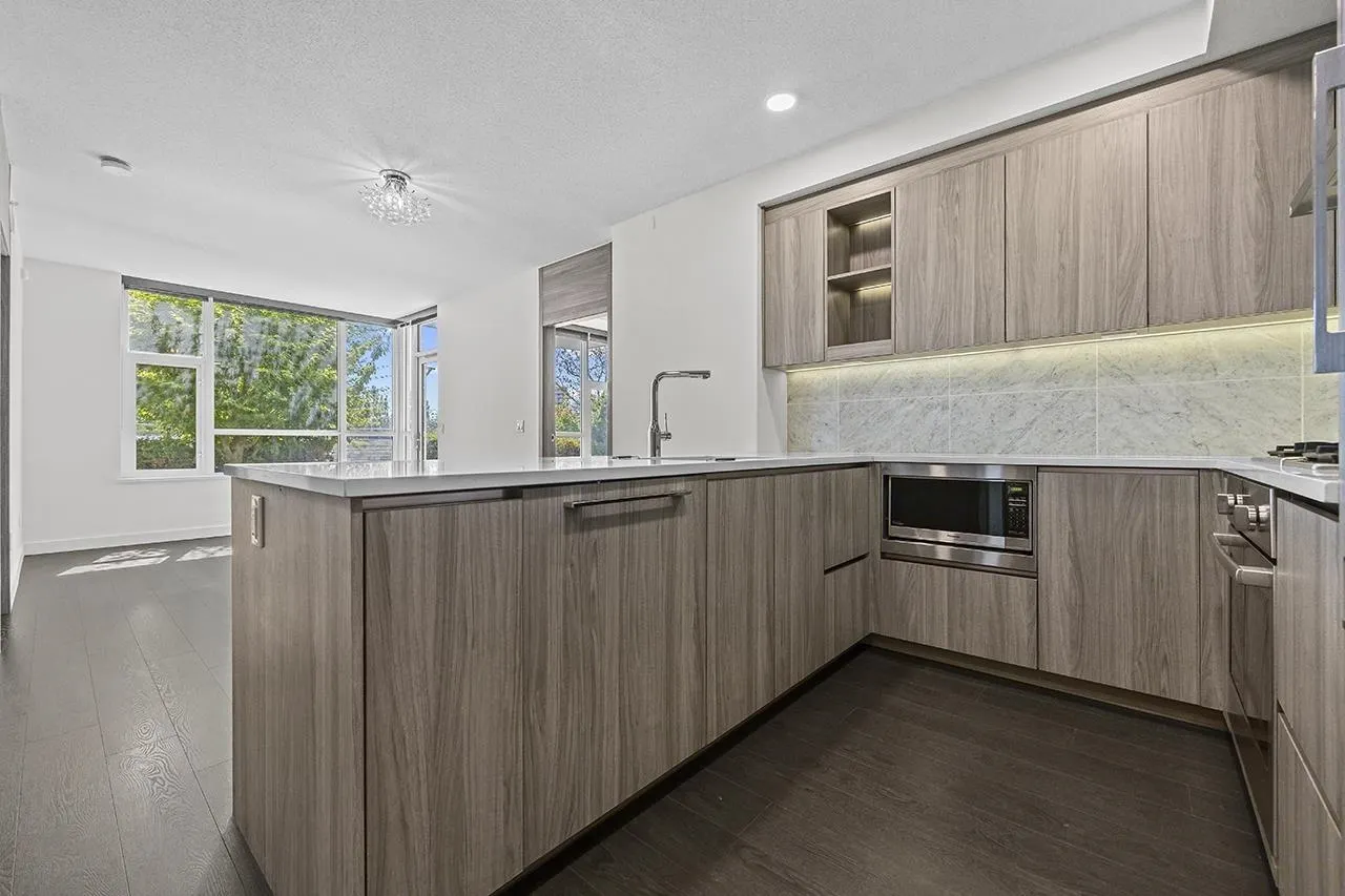 317 3300 Ketcheson Road