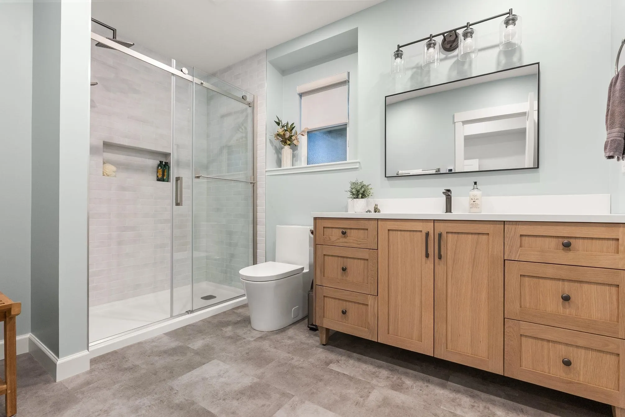 12 47470 Chartwell Drive