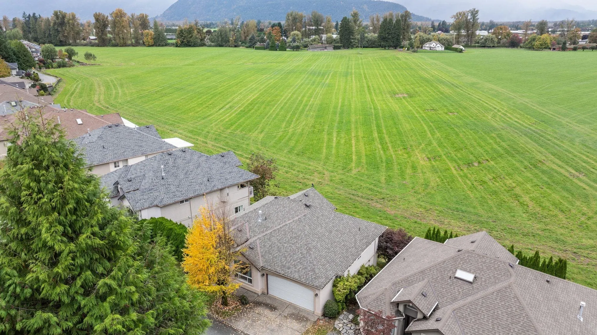 12 47470 Chartwell Drive