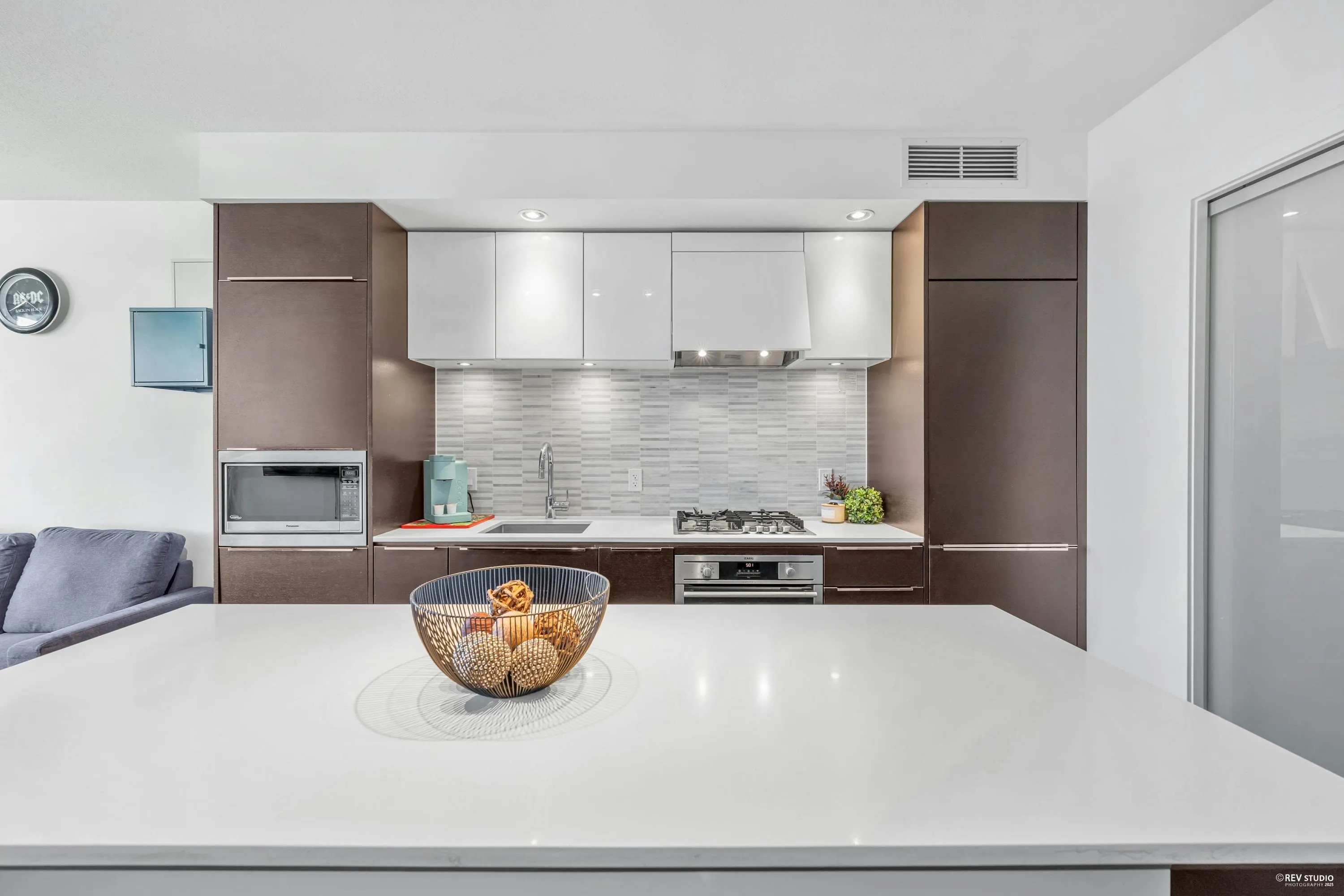 1007 5233 Gilbert Road