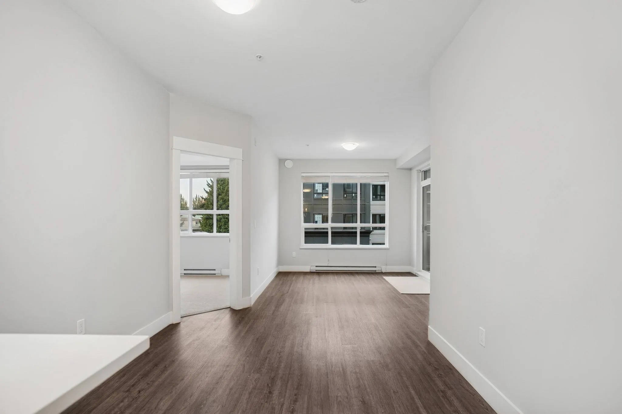 4308 2180 Kelly Avenue