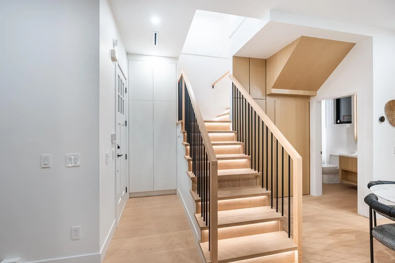 4675 St. George Street