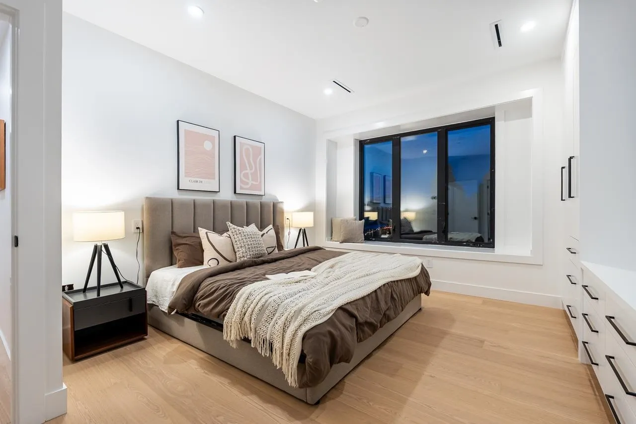 4675 St. George Street