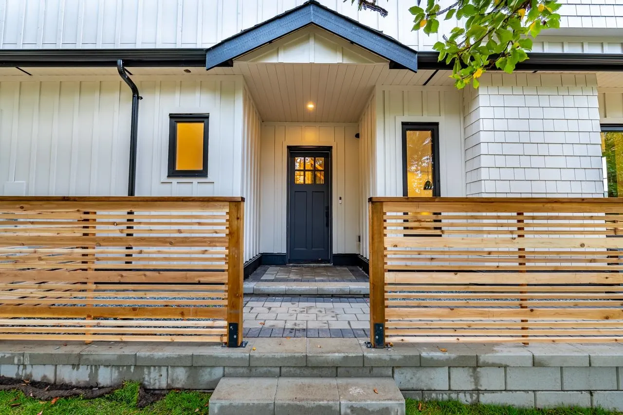 4675 St. George Street