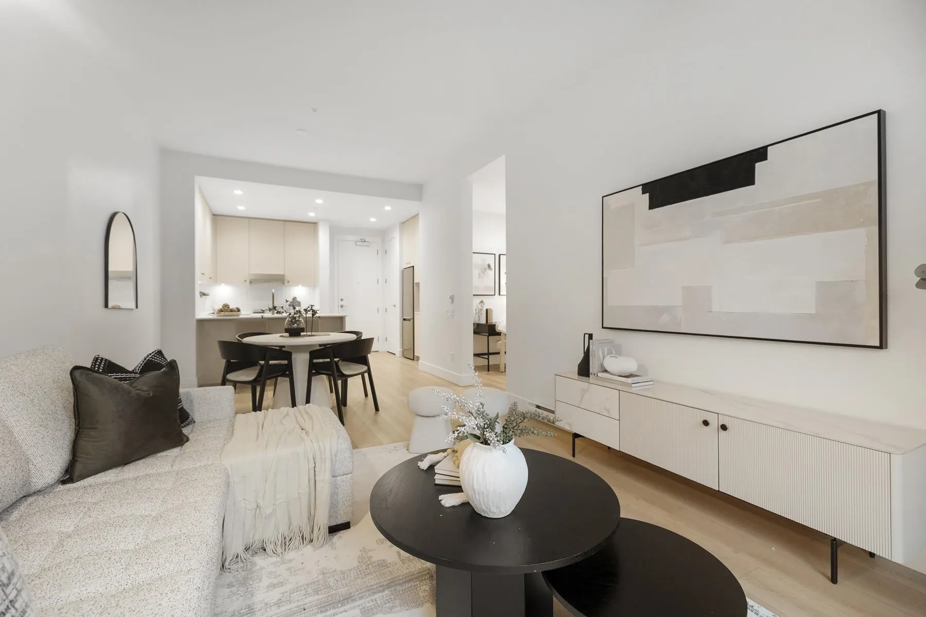 109 708 Edgar Avenue