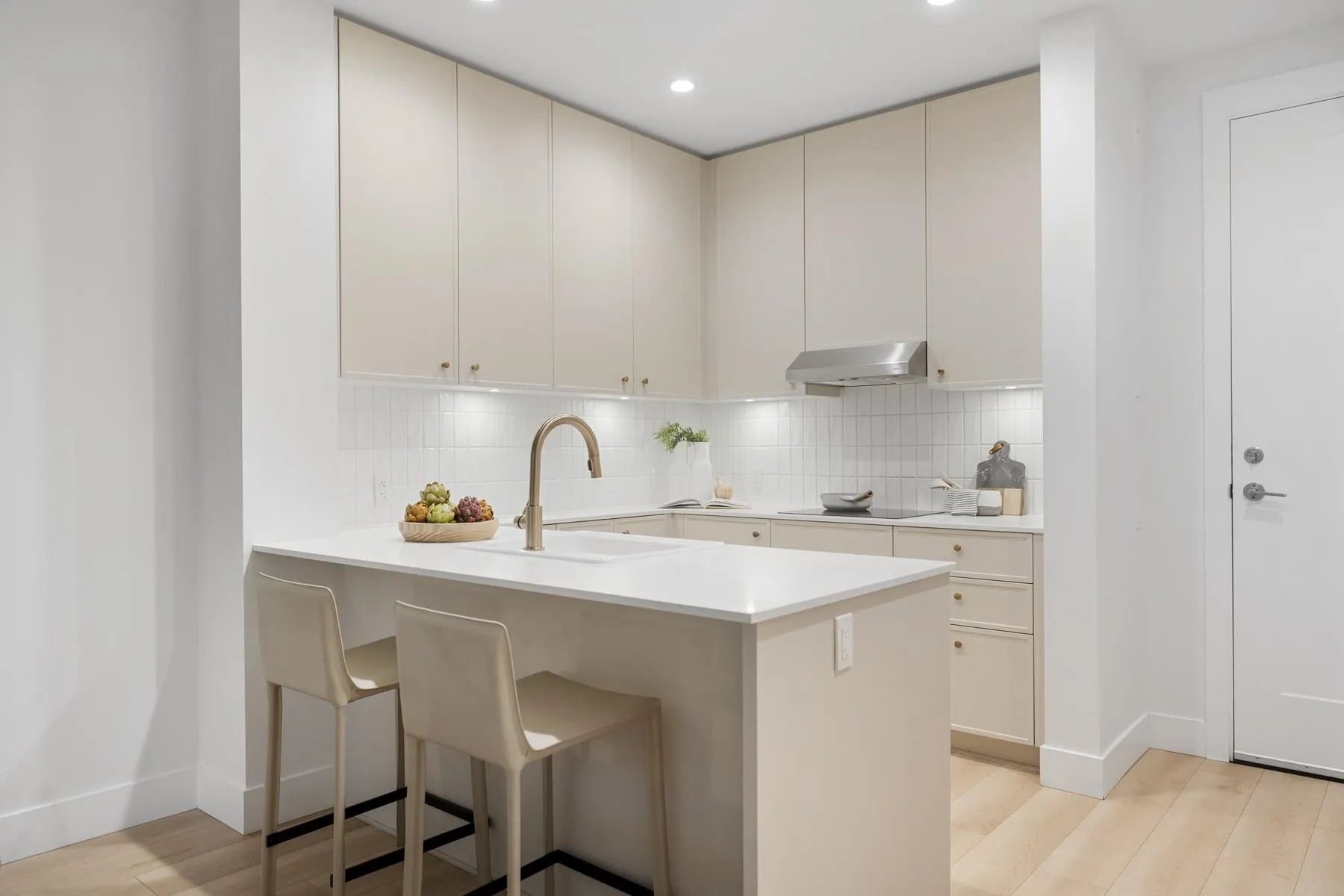 109 708 Edgar Avenue