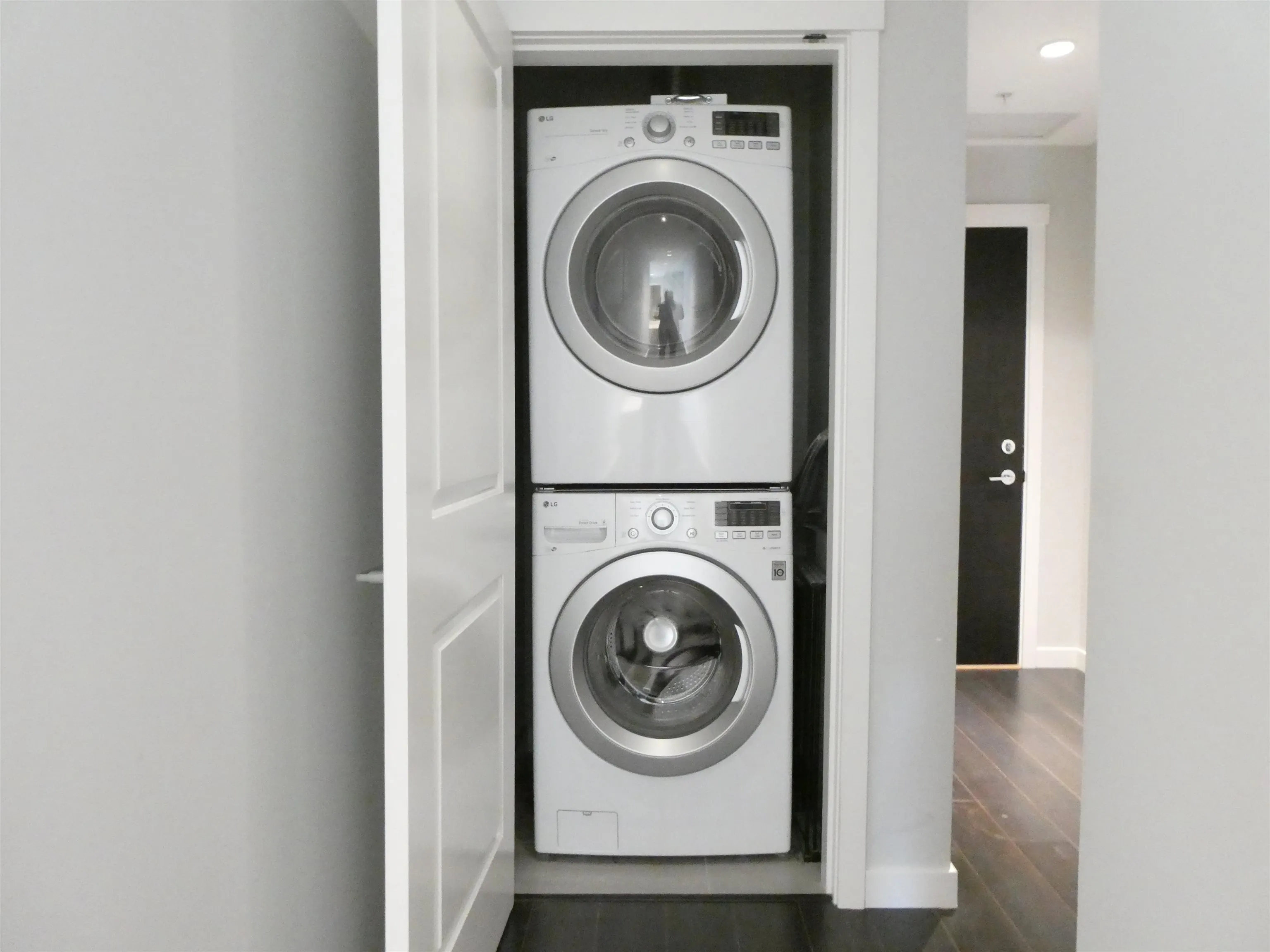 509 5628 Birney Avenue