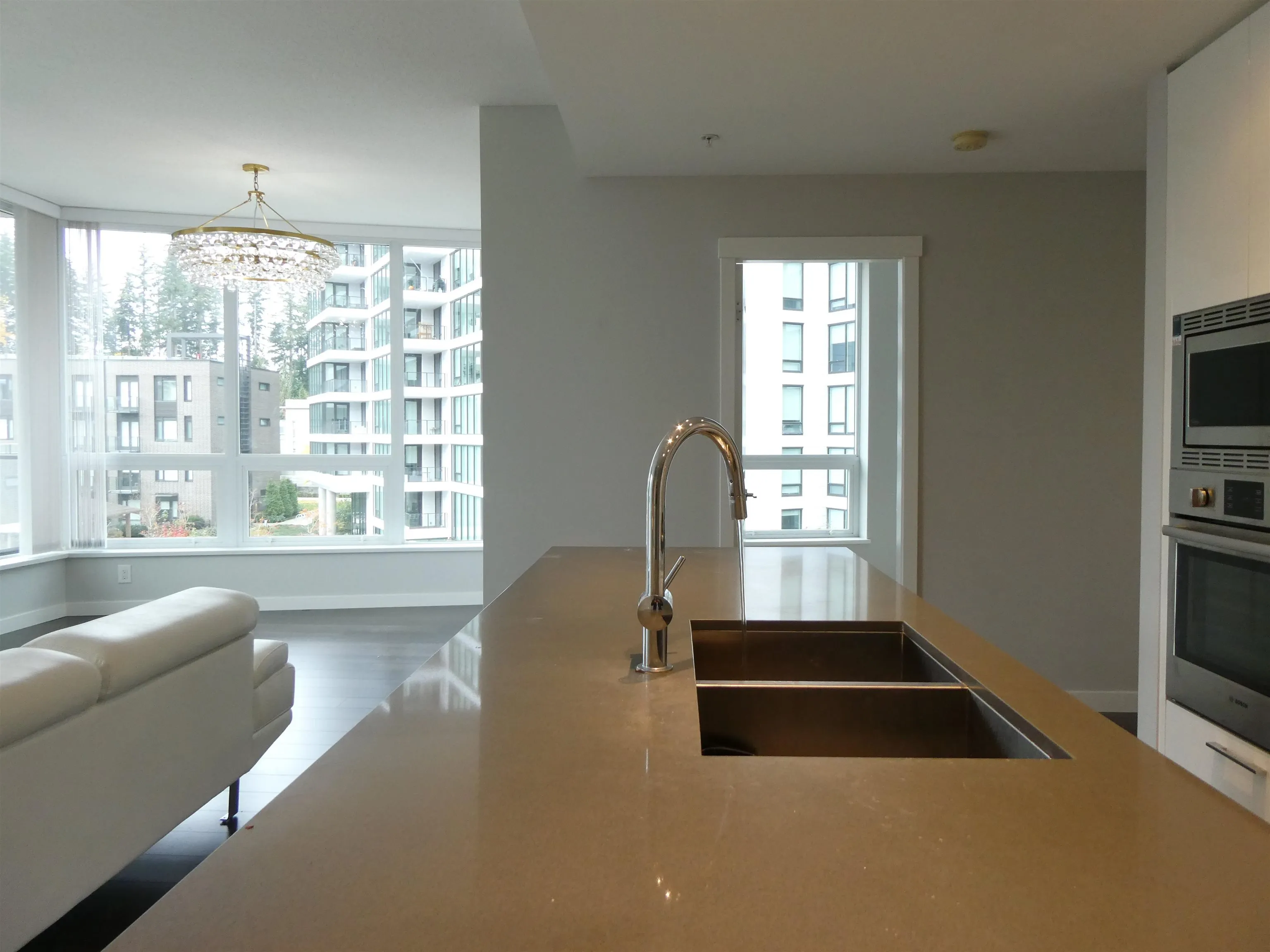 509 5628 Birney Avenue