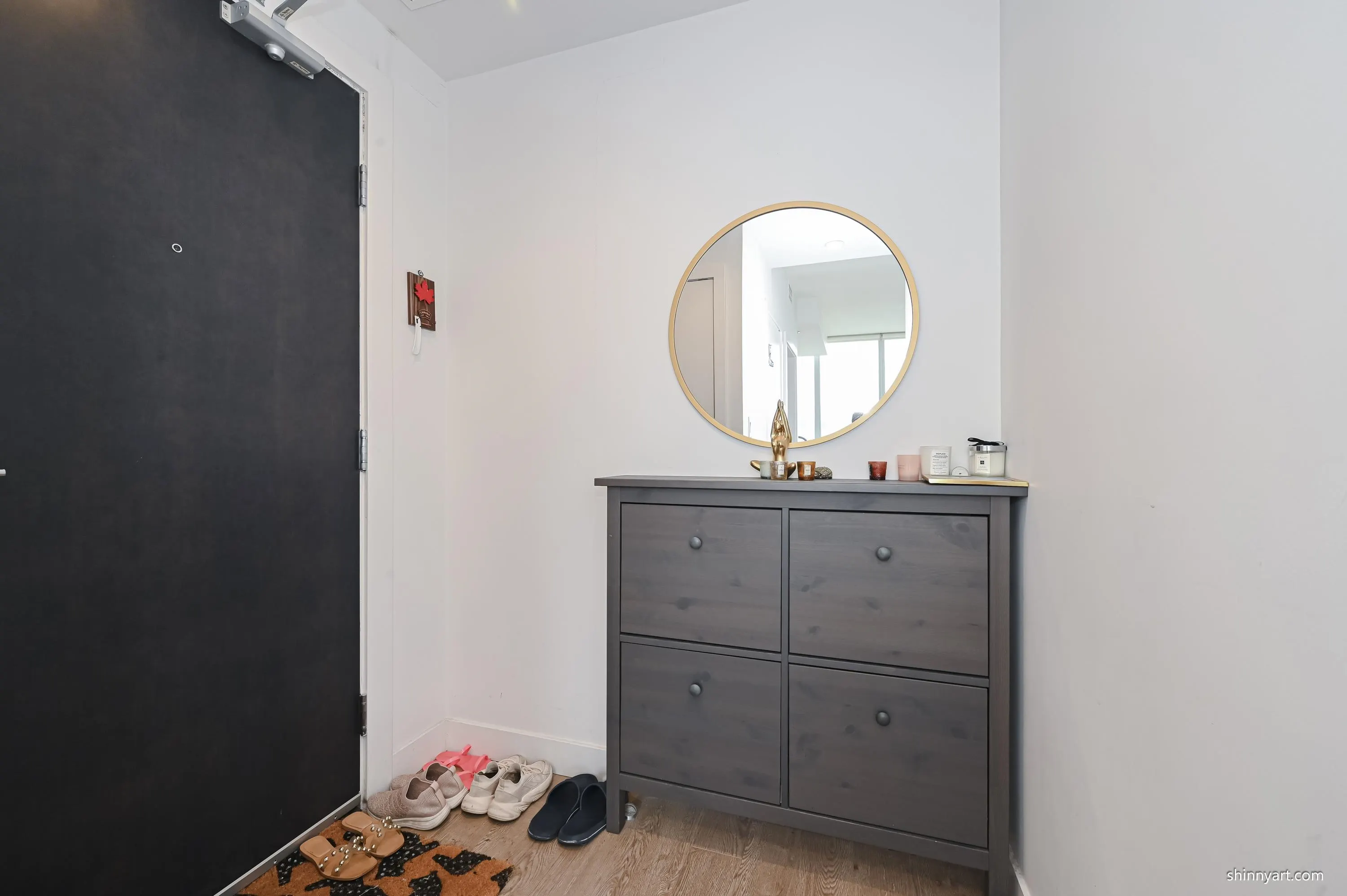 3602 1283 Howe Street