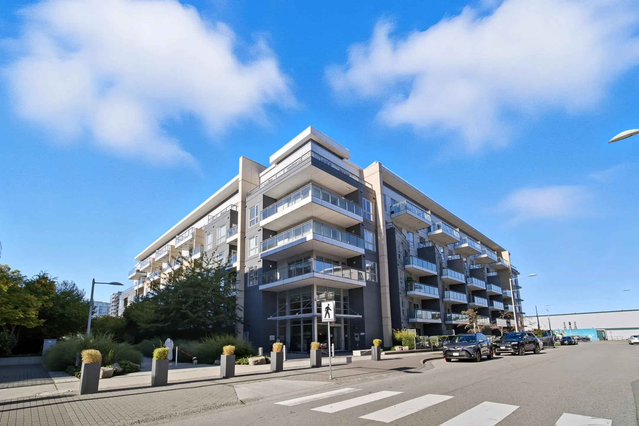 132 5311 Cedarbridge Way