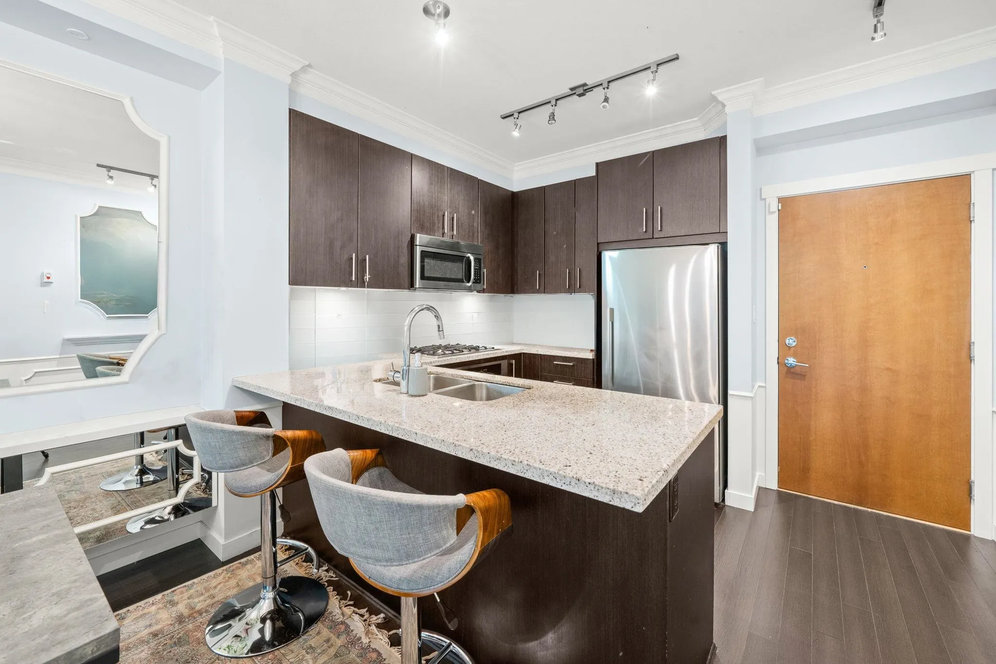 127 119 W 22nd Street